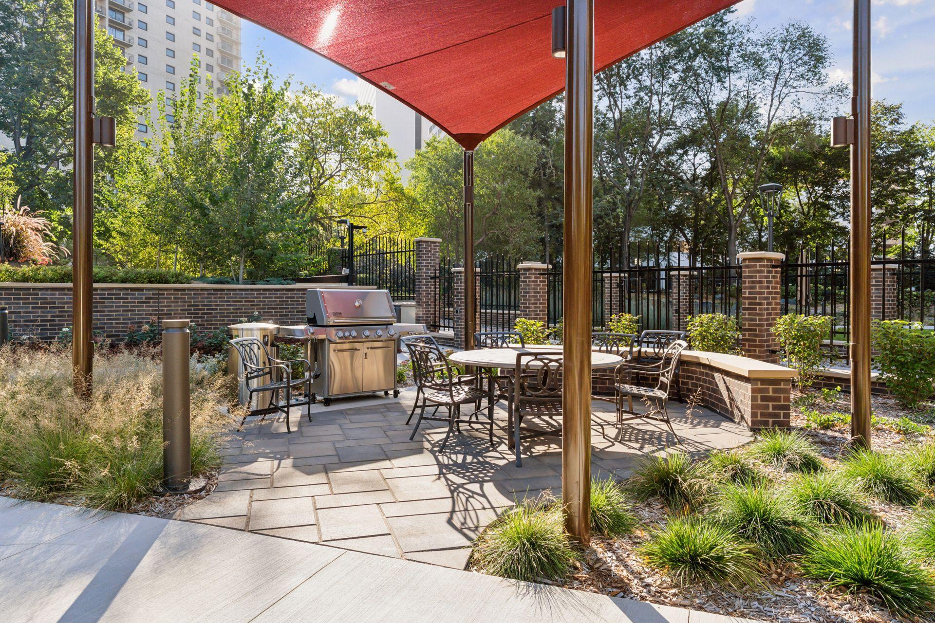 View of Residential at 1201 Yale Place #407, Minneapolis MN 55403, Minneapolis (62 of 102) - Mike Wilen | Minnesota Team Real Estate