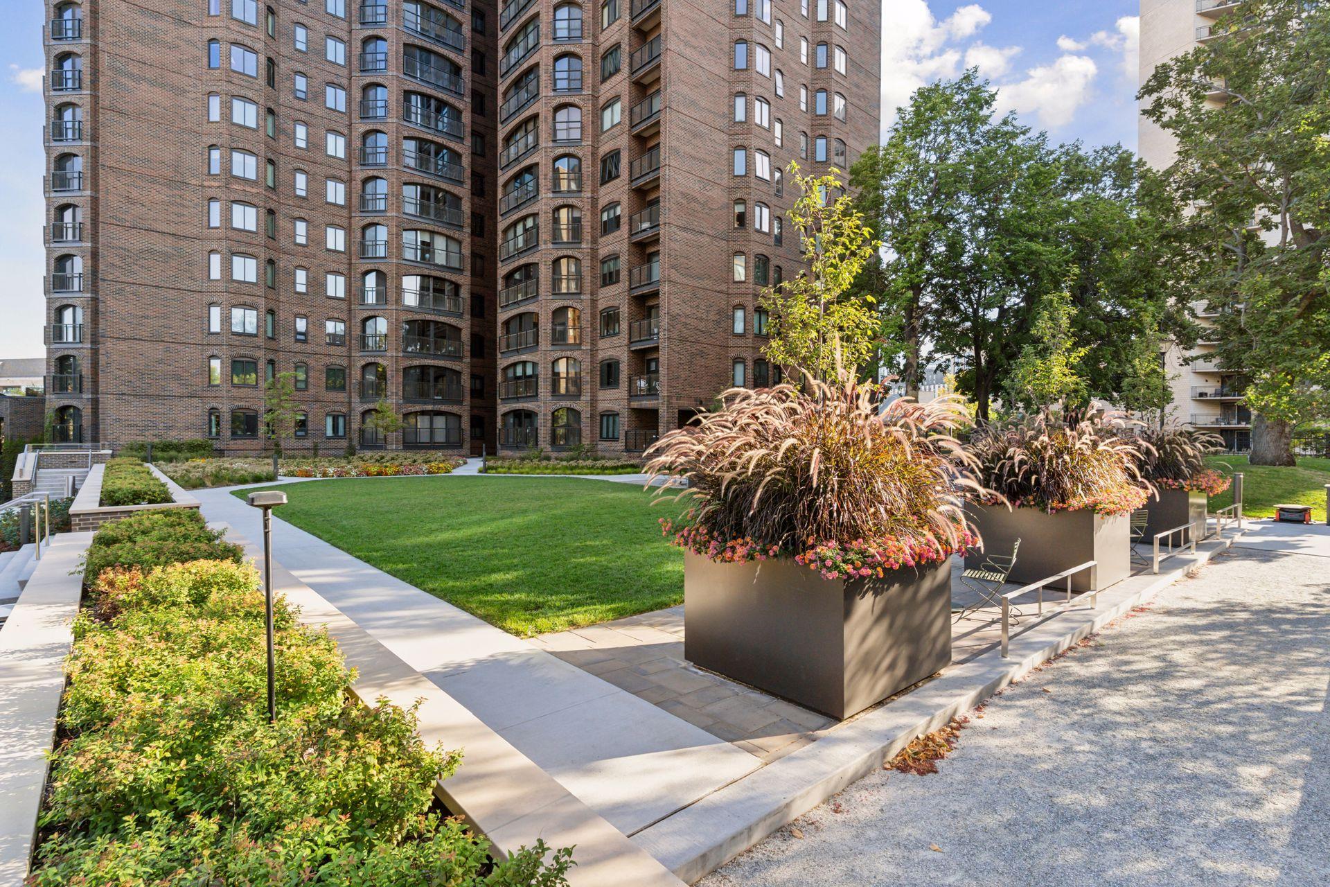 View of Residential at 1201 Yale Place #407, Minneapolis MN 55403, Minneapolis (57 of 102) - Mike Wilen | Minnesota Team Real Estate