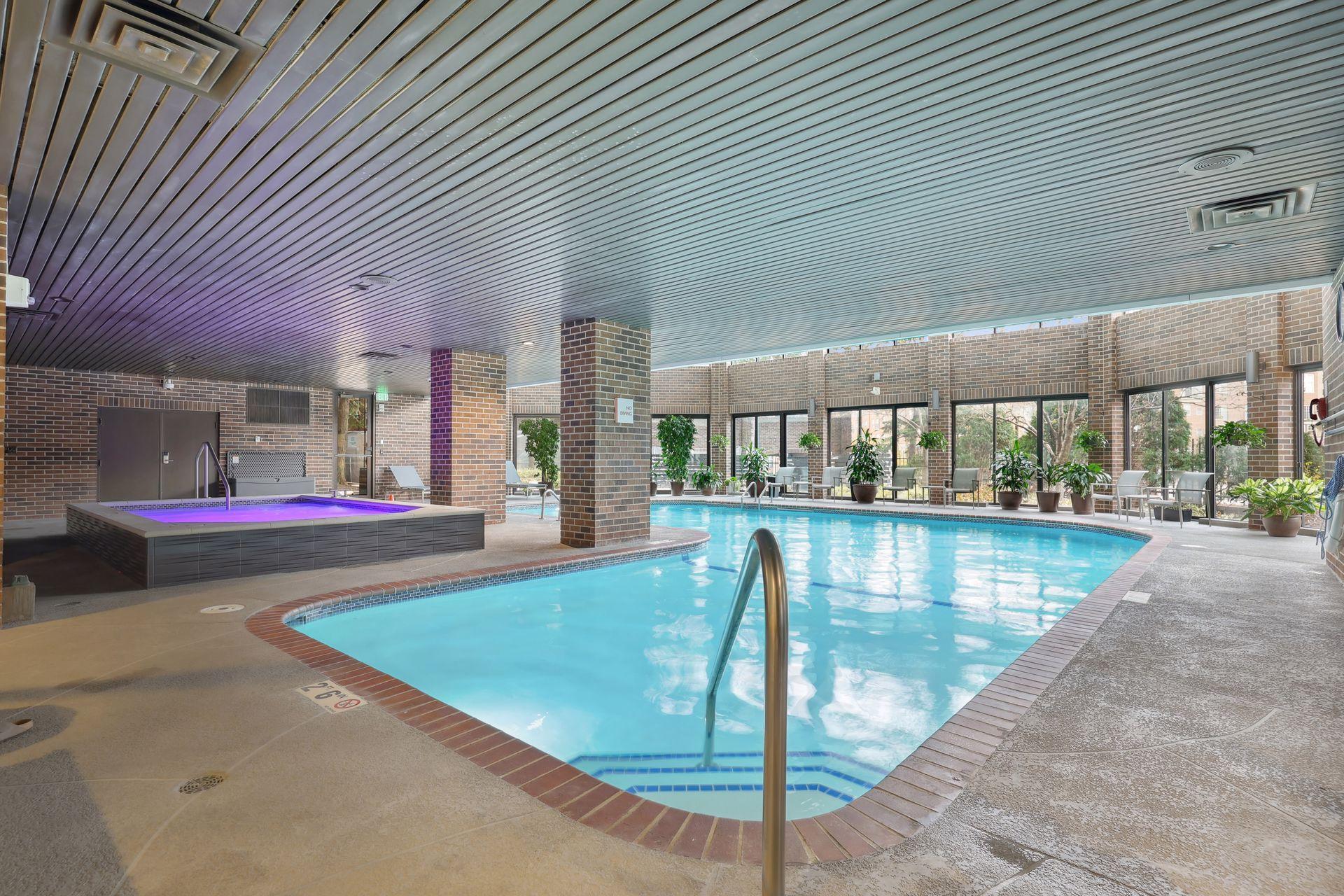 View of Residential at 1201 Yale Place #407, Minneapolis MN 55403, Minneapolis (38 of 102) - Mike Wilen | Minnesota Team Real Estate