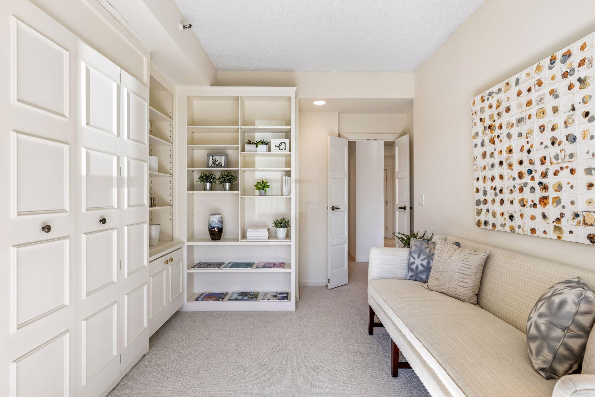 View of Residential at 1201 Yale Place #407, Minneapolis MN 55403, Minneapolis (22 of 102) - Mike Wilen | Minnesota Team Real Estate
