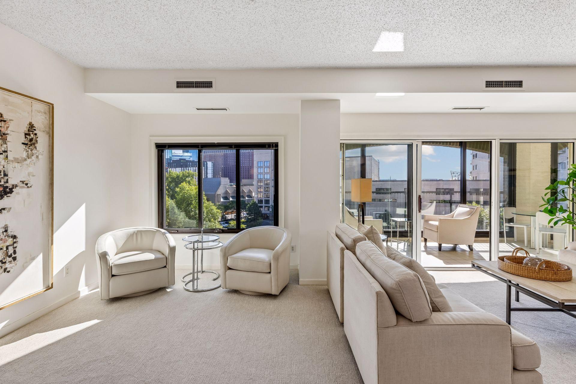 View of Residential at 1201 Yale Place #407, Minneapolis MN 55403, Minneapolis (13 of 102) - Mike Wilen | Minnesota Team Real Estate