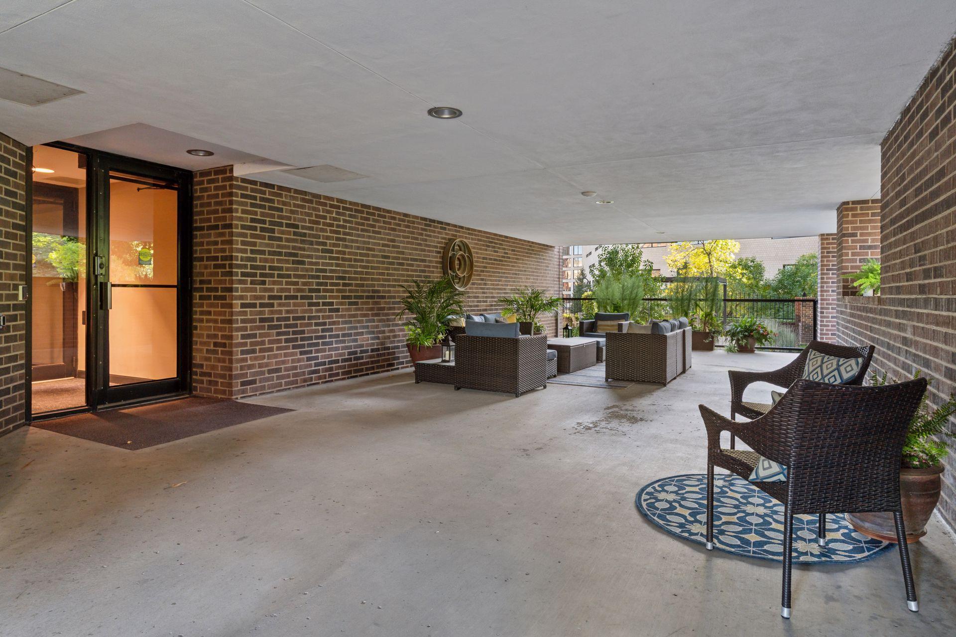 View of Residential at 1201 Yale Place #407, Minneapolis MN 55403, Minneapolis (96 of 102) - Mike Wilen | Minnesota Team Real Estate