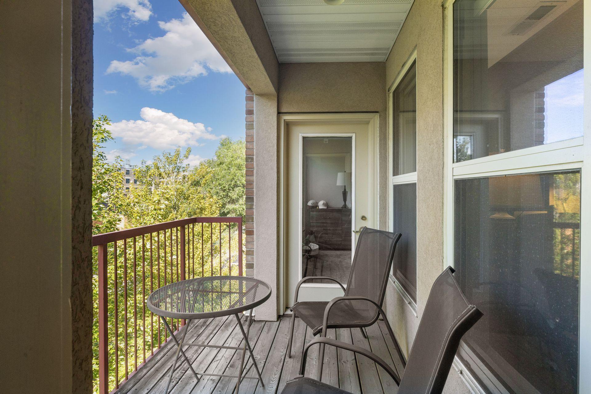 View of Residential at 680 2nd Street #401, Minneapolis MN 55401, Minneapolis (29 of 31) - Mike Wilen | Minnesota Team Real Estate