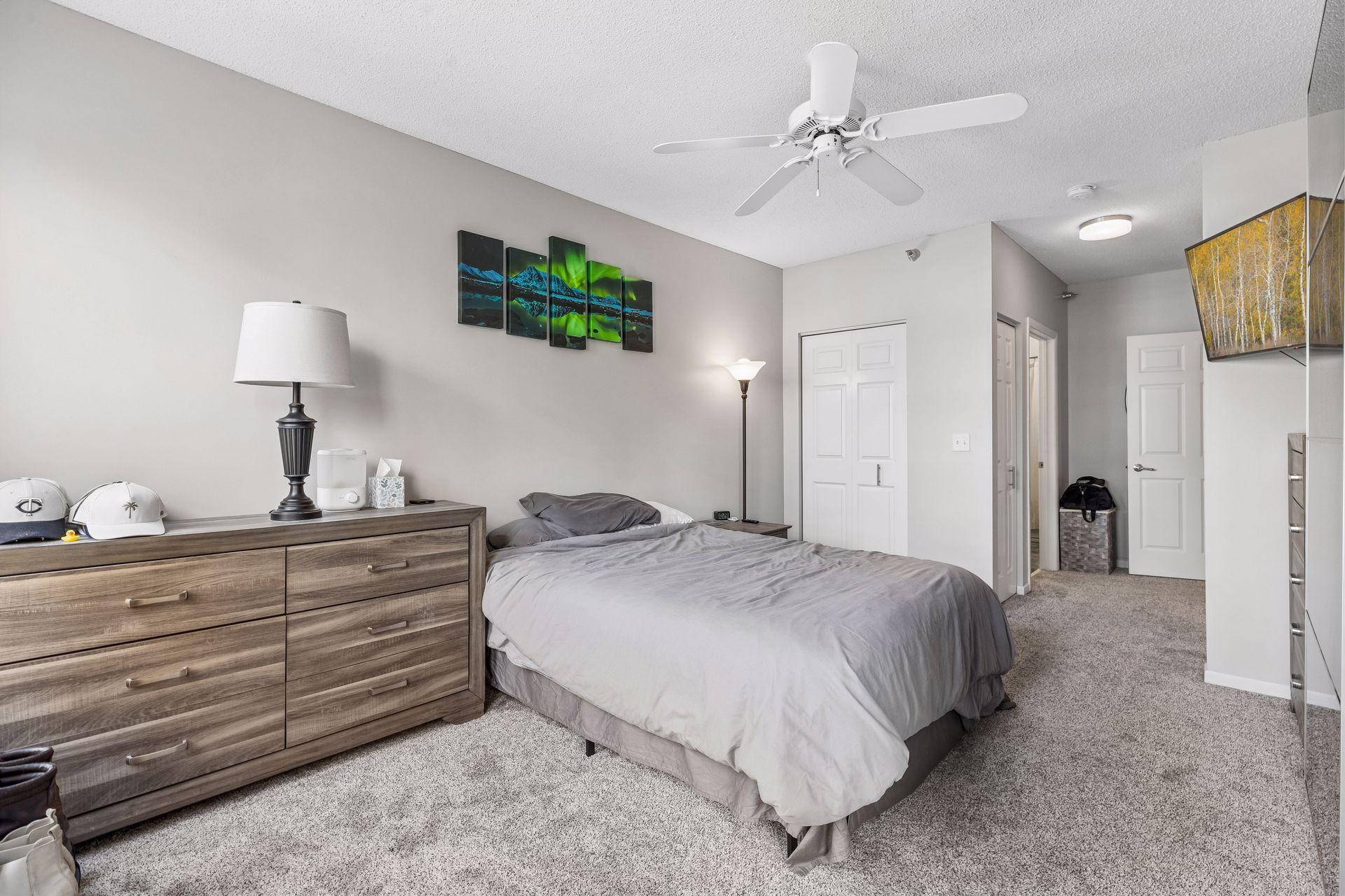 View of Residential at 680 2nd Street #401, Minneapolis MN 55401, Minneapolis (22 of 31) - Mike Wilen | Minnesota Team Real Estate