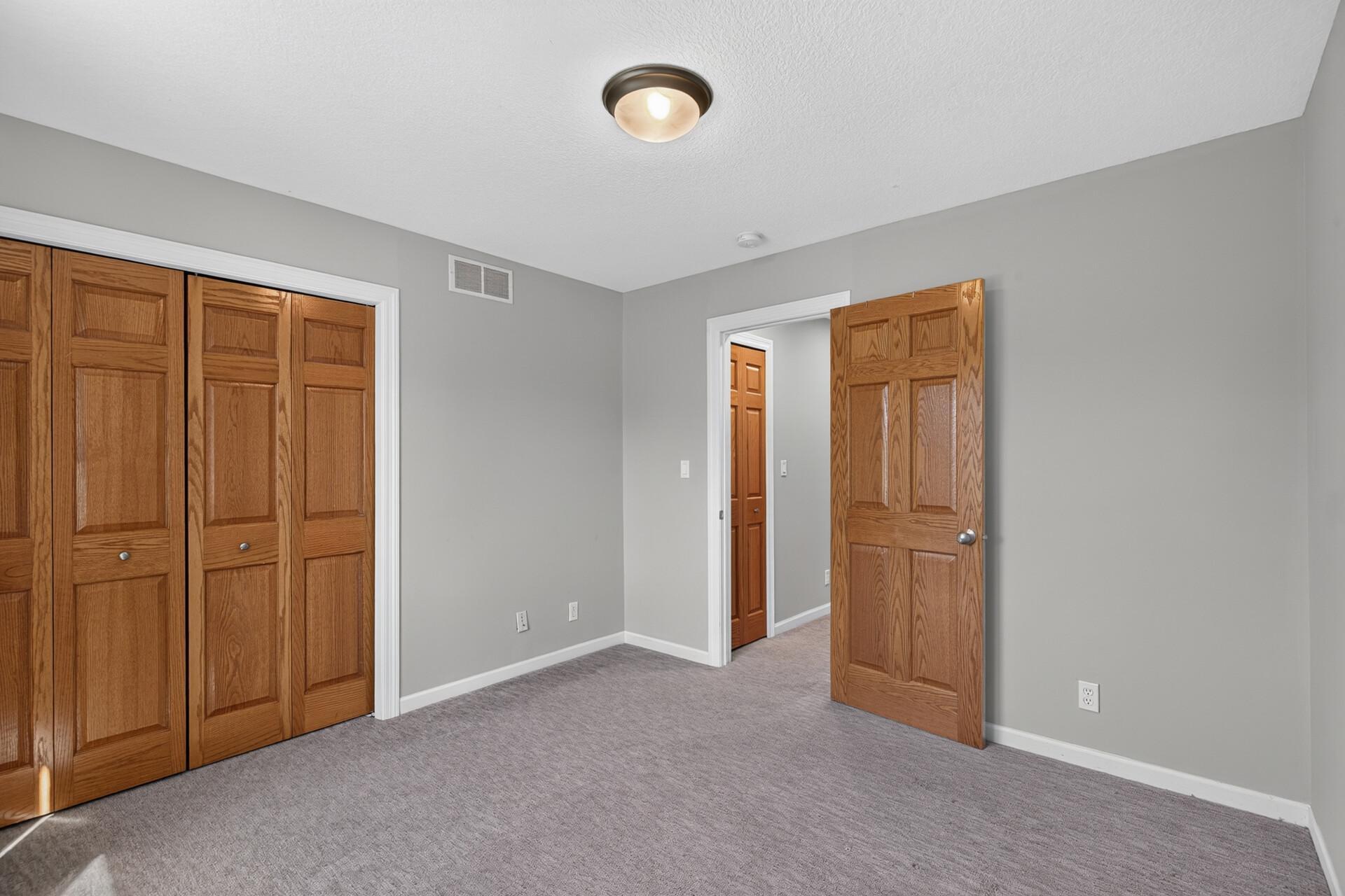 View of Residential at 6206 106th Avenue, Brooklyn Park MN 55443, Brooklyn Park (53 of 72) - Mike Wilen | Minnesota Team Real Estate