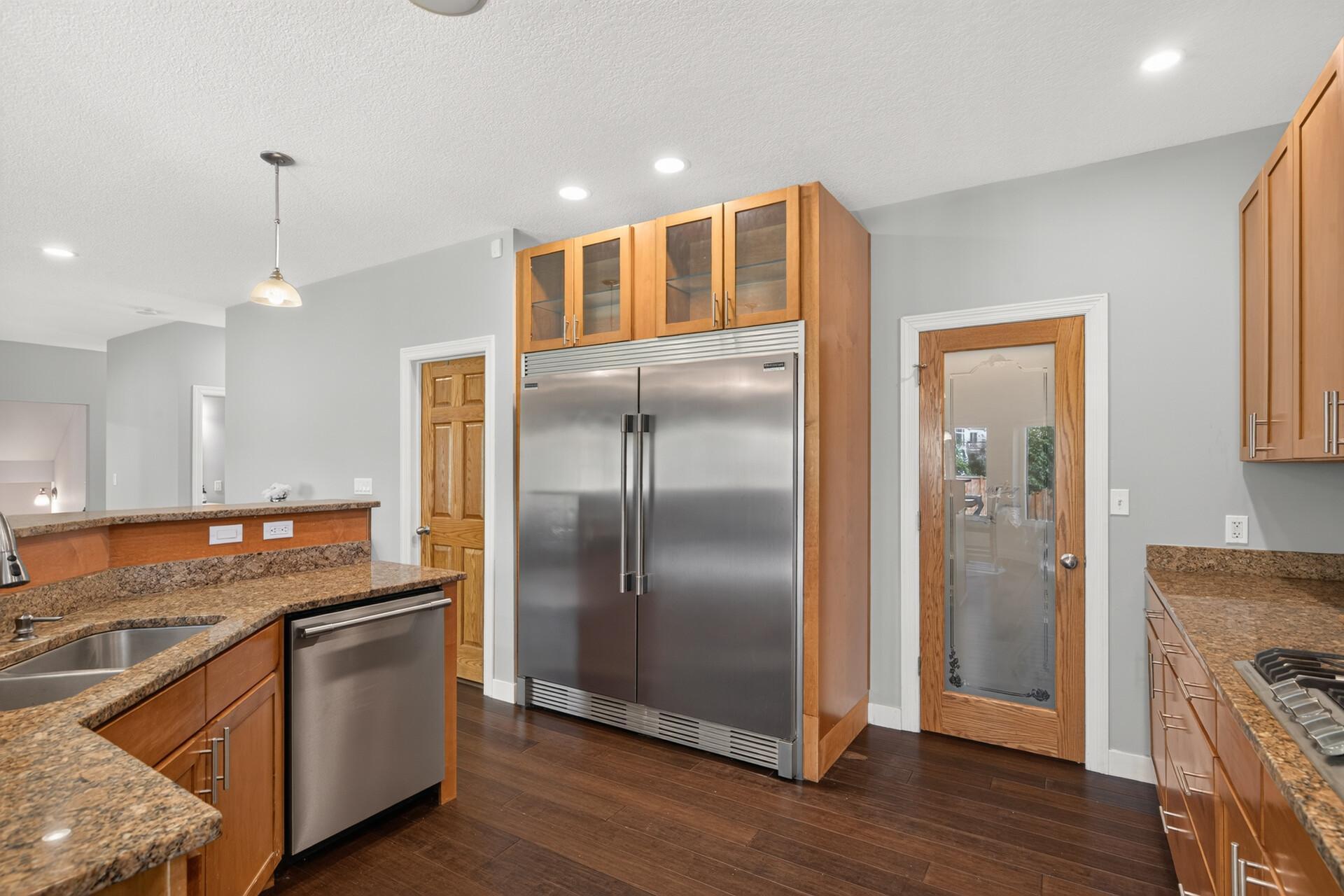 View of Residential at 6206 106th Avenue, Brooklyn Park MN 55443, Brooklyn Park (32 of 72) - Mike Wilen | Minnesota Team Real Estate