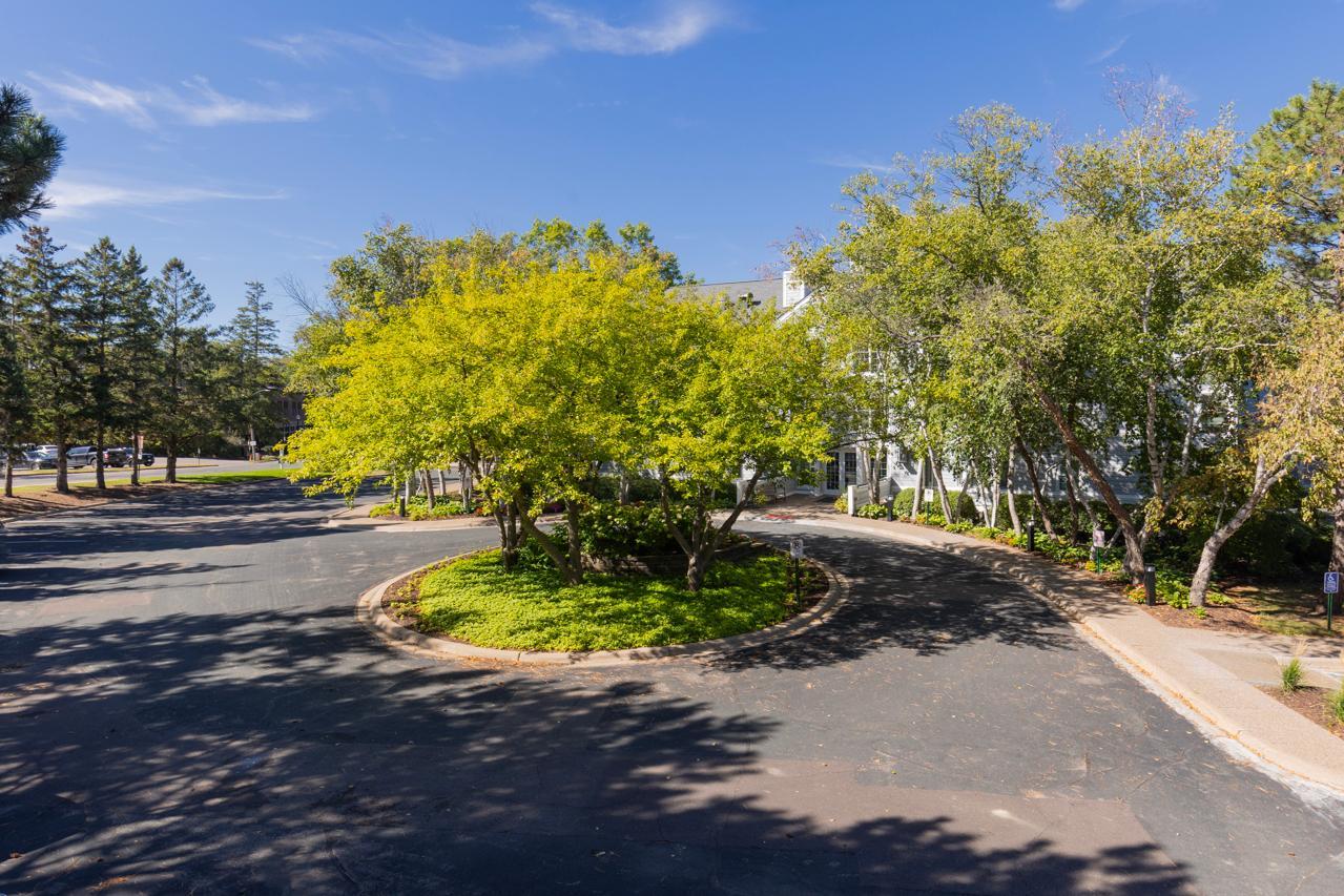 View of Residential at 603 Lake Street #307, Excelsior MN 55331, Excelsior (46 of 49) - Mike Wilen | Minnesota Team Real Estate
