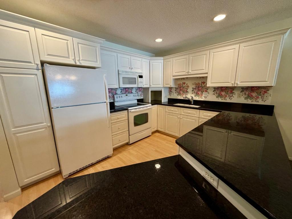 View of Residential at 13040 Evergreen Drive, Lindstrom MN 55045, Lindstrom (7 of 28) - Mike Wilen | Minnesota Team Real Estate