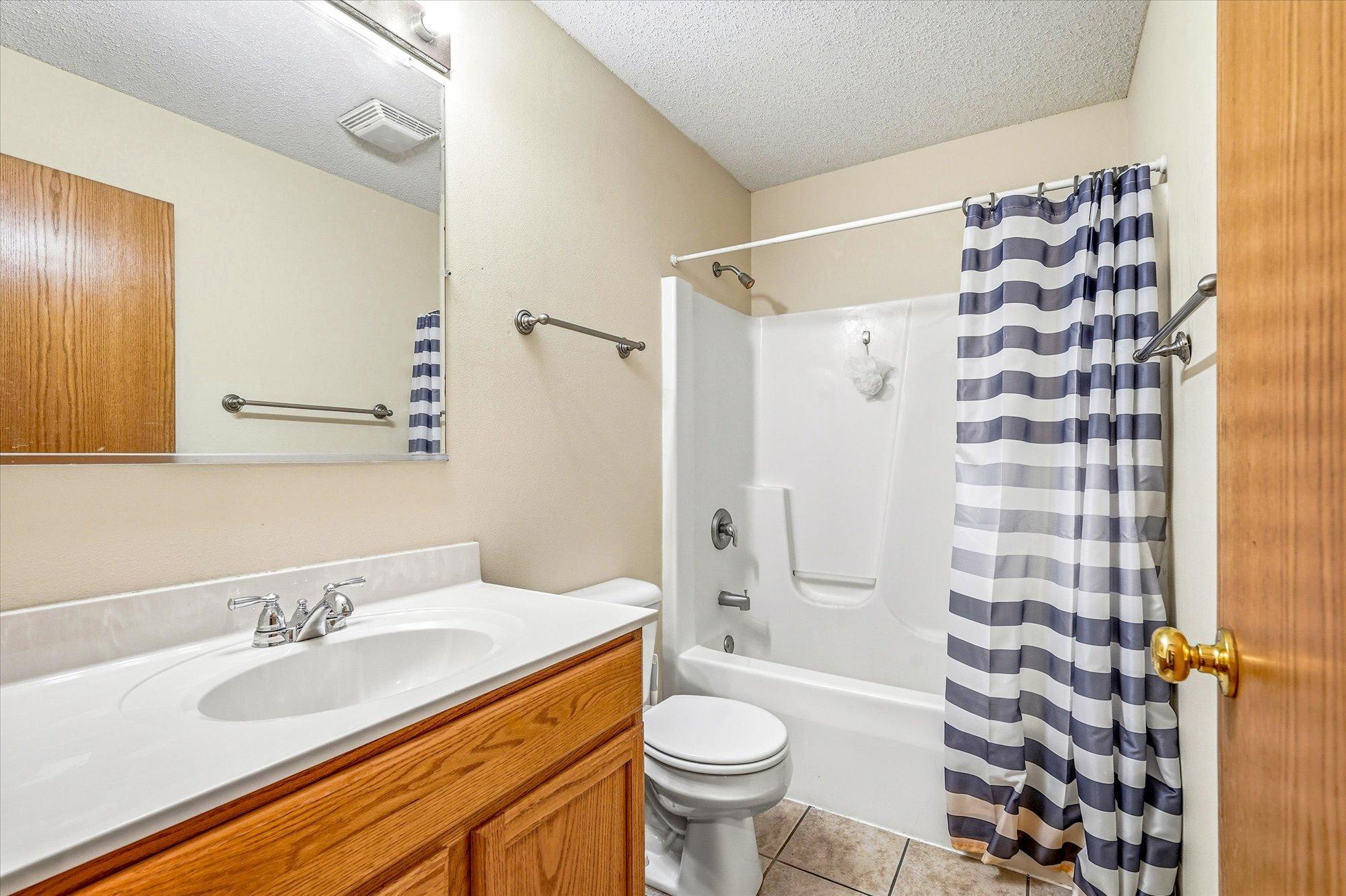 View of Residential at 1077 26th Avenue, Minneapolis MN 55414, Minneapolis (23 of 35) - Mike Wilen | Minnesota Team Real Estate
