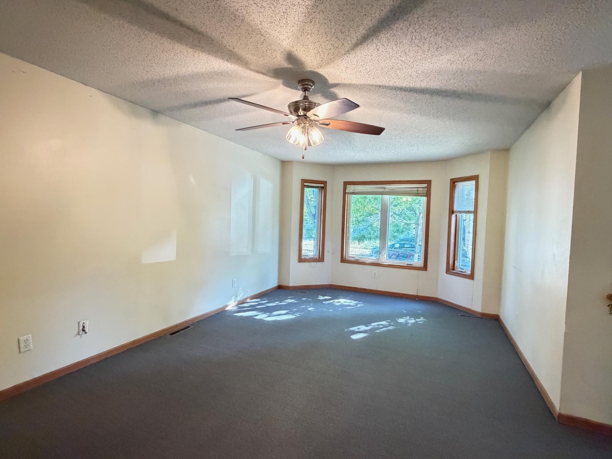 View of Residential at 1077 26th Avenue, Minneapolis MN 55414, Minneapolis (17 of 35) - Mike Wilen | Minnesota Team Real Estate