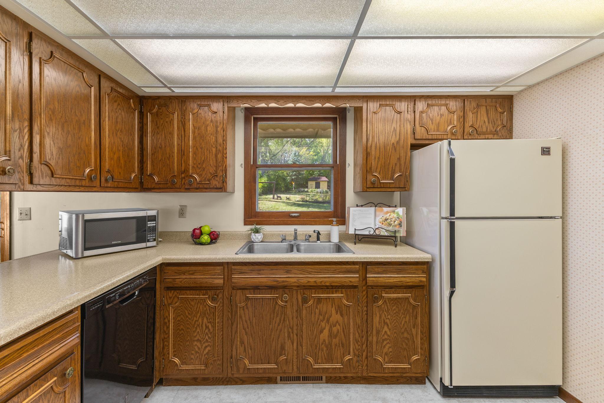 View of Residential at 7917 Mount Curve Boulevard, Brooklyn Park MN 55445, Brooklyn Park (5 of 24) - Mike Wilen | Minnesota Team Real Estate