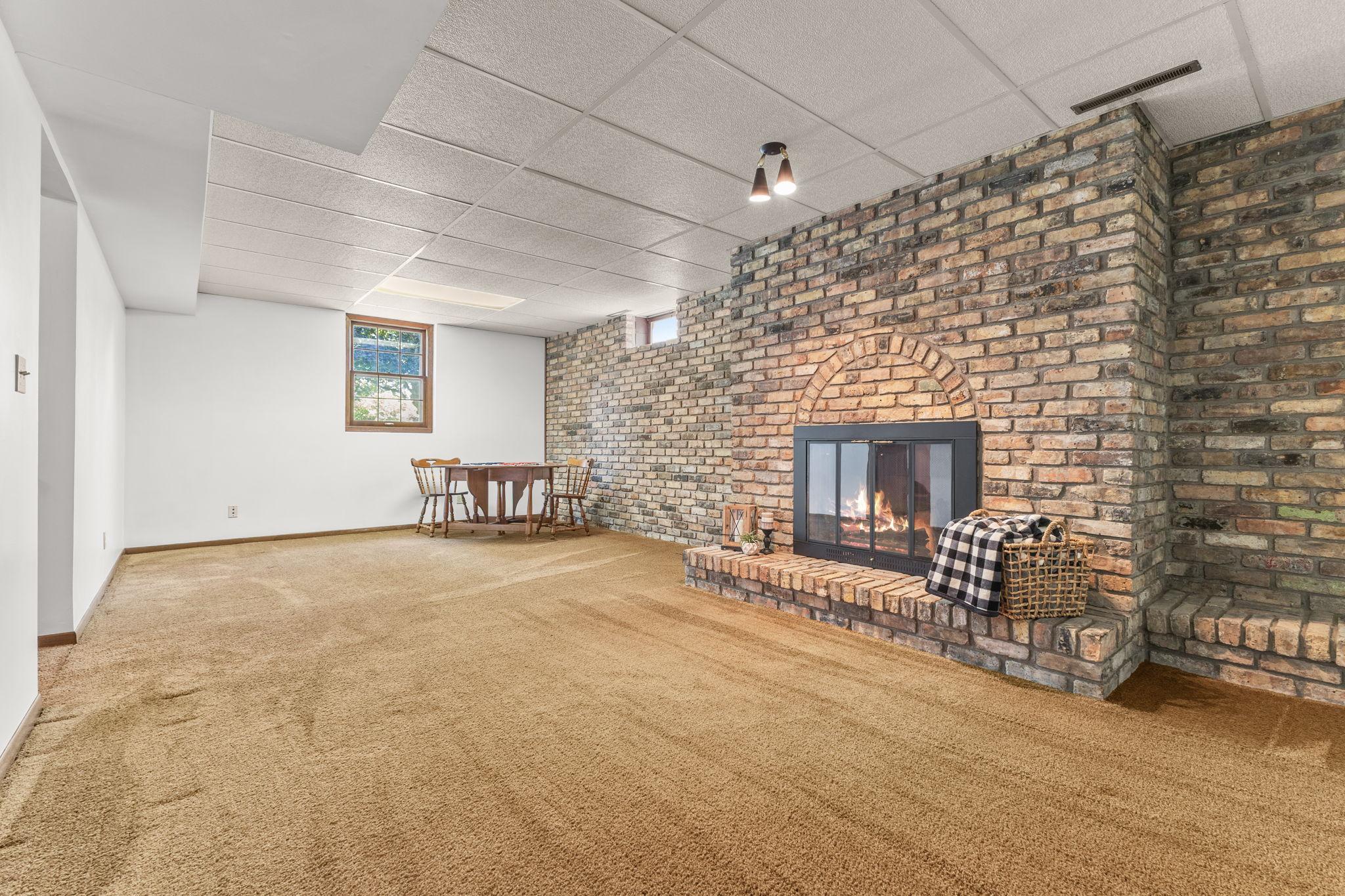 View of Residential at 7917 Mount Curve Boulevard, Brooklyn Park MN 55445, Brooklyn Park (15 of 24) - Mike Wilen | Minnesota Team Real Estate