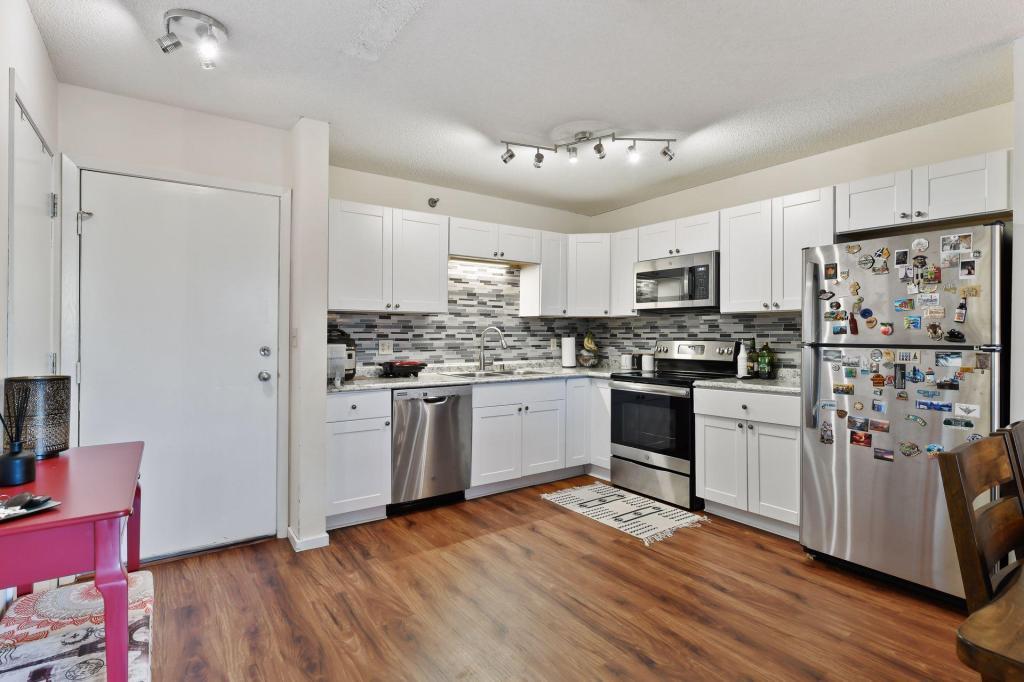 View of Residential at 121 Washington Avenue #305, Minneapolis MN 55401, Minneapolis (5 of 41) - Mike Wilen | Minnesota Team Real Estate