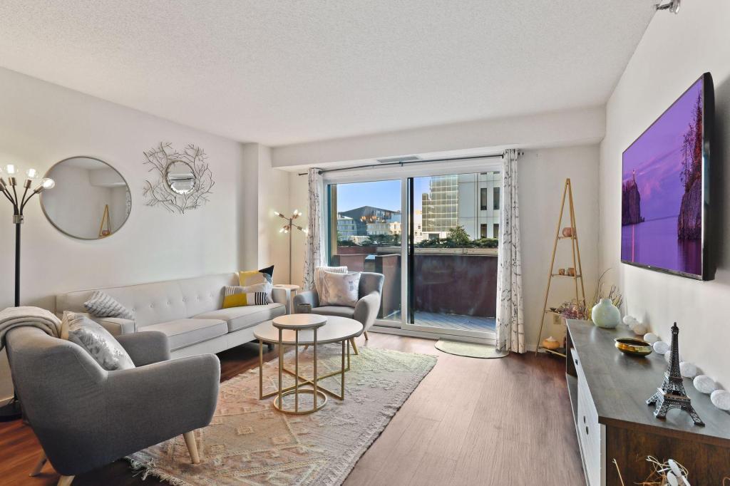 View of Residential at 121 Washington Avenue #305, Minneapolis MN 55401, Minneapolis (8 of 41) - Mike Wilen | Minnesota Team Real Estate
