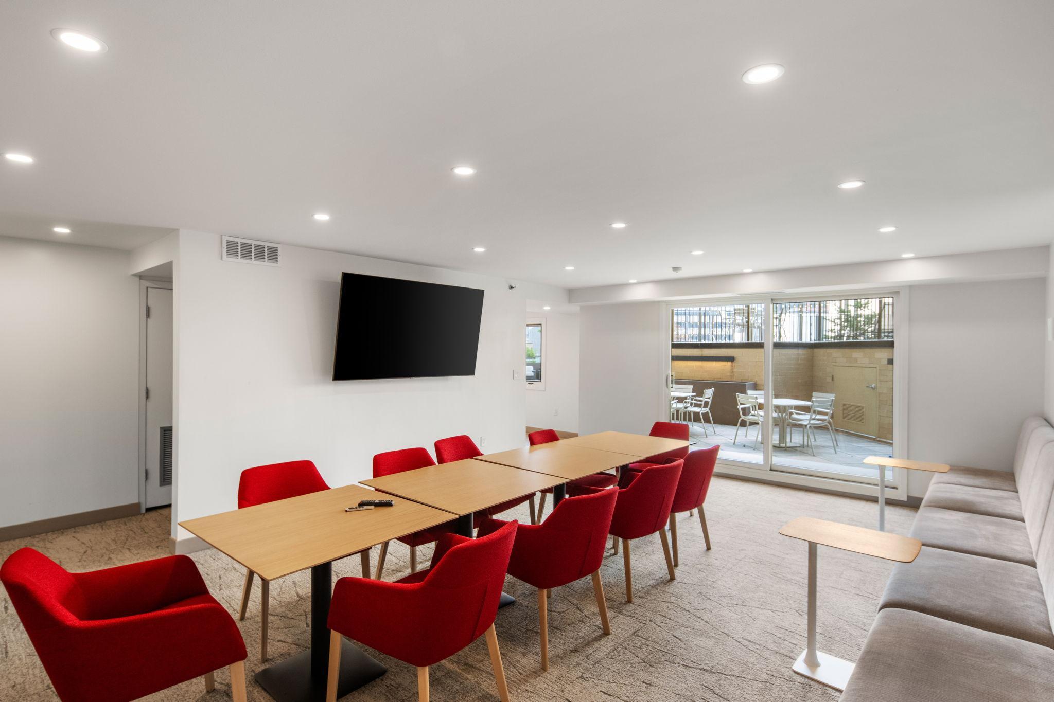 View of Residential at 121 Washington Avenue #305, Minneapolis MN 55401, Minneapolis (77 of 85) - Mike Wilen | Minnesota Team Real Estate