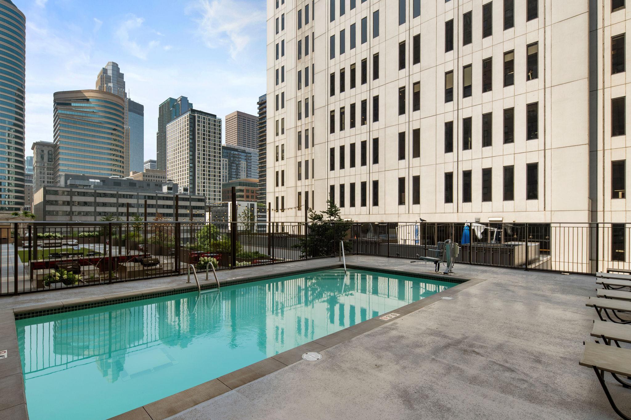 View of Residential at 121 Washington Avenue #305, Minneapolis MN 55401, Minneapolis (53 of 85) - Mike Wilen | Minnesota Team Real Estate