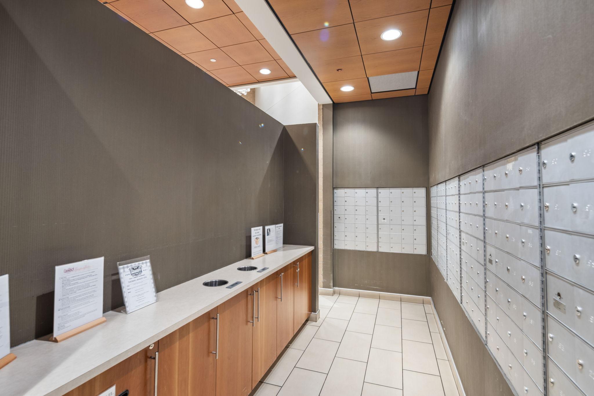 View of Residential at 121 Washington Avenue #305, Minneapolis MN 55401, Minneapolis (47 of 85) - Mike Wilen | Minnesota Team Real Estate