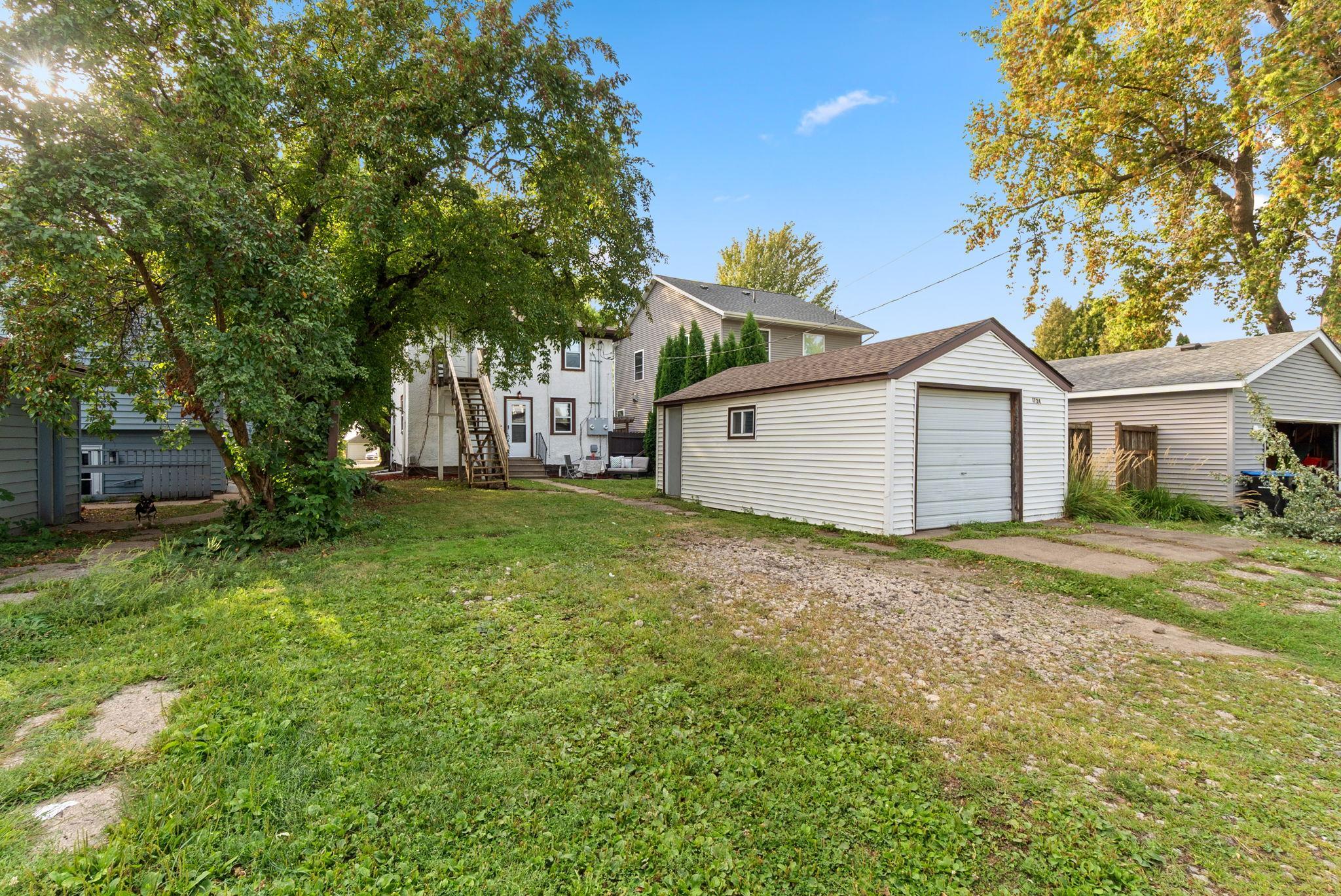 View of Residential Income at 1724 Malvern Street, Lauderdale MN 55113, Lauderdale (39 of 43) - Mike Wilen | Minnesota Team Real Estate