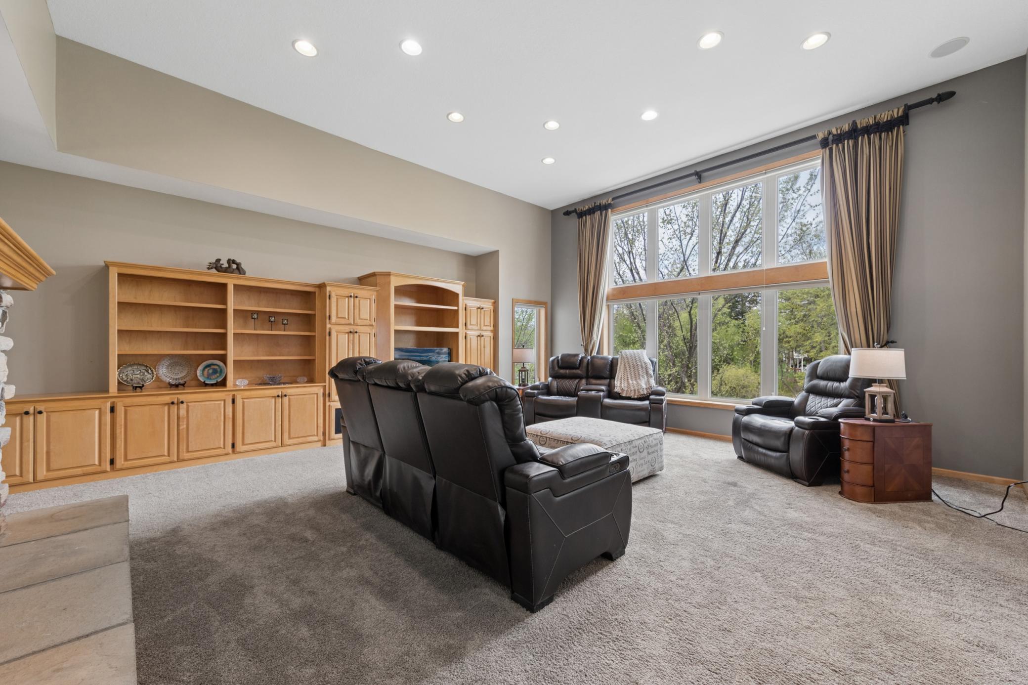 View of Residential at 8126 Pristine Pine Trail, Eden Prairie MN 55347, Eden Prairie (4 of 47) - Mike Wilen | Minnesota Team Real Estate