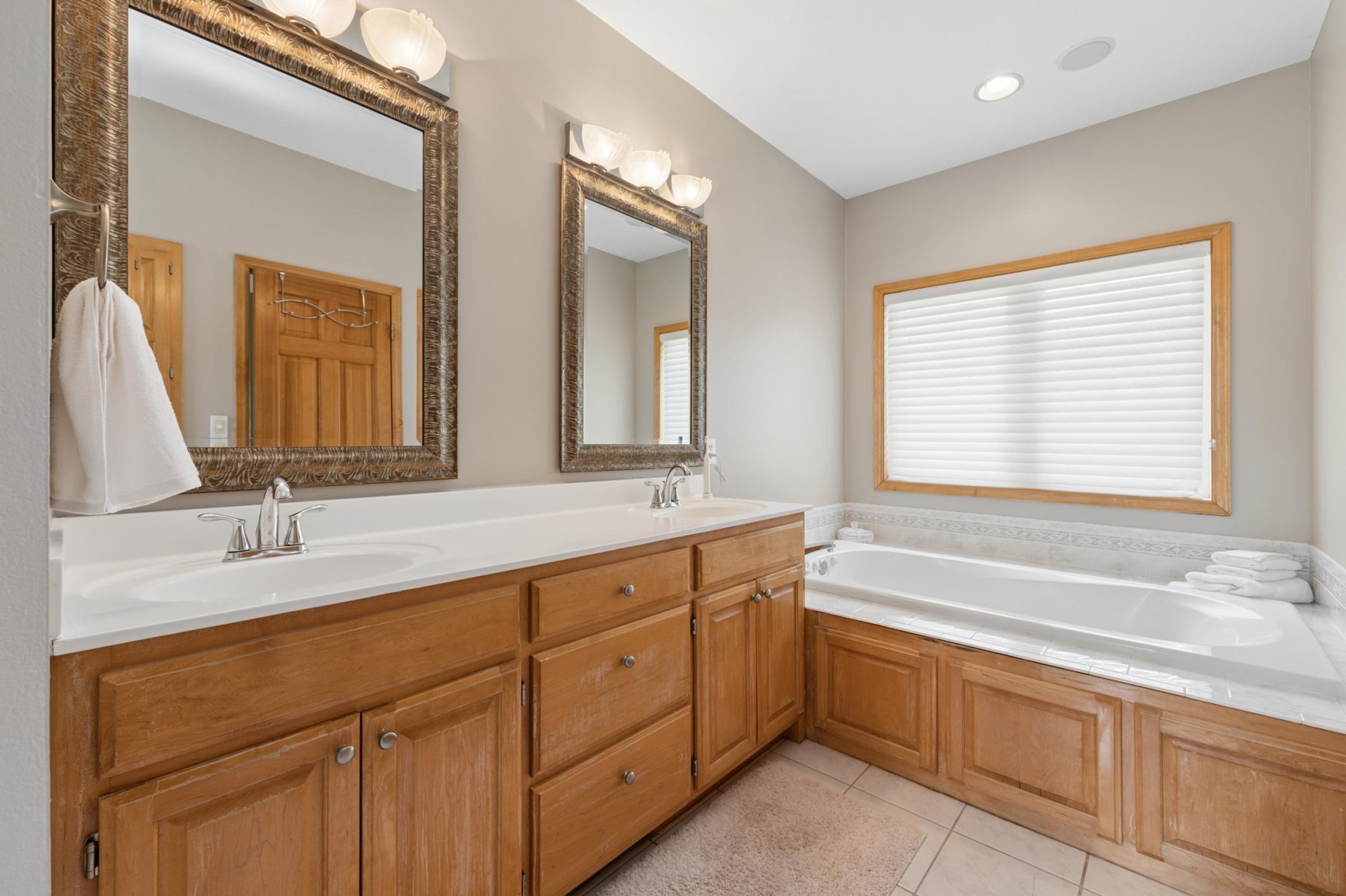 View of Residential at 8126 Pristine Pine Trail, Eden Prairie MN 55347, Eden Prairie (23 of 47) - Mike Wilen | Minnesota Team Real Estate