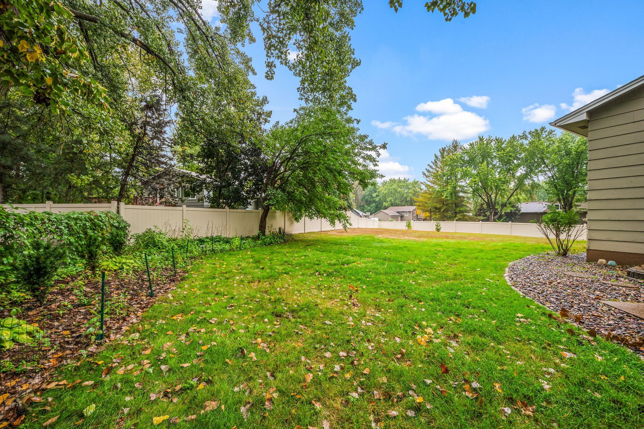 View of Residential at 631 Bighorn Drive, Chanhassen MN 55317, Chanhassen (23 of 25) - Mike Wilen | Minnesota Team Real Estate