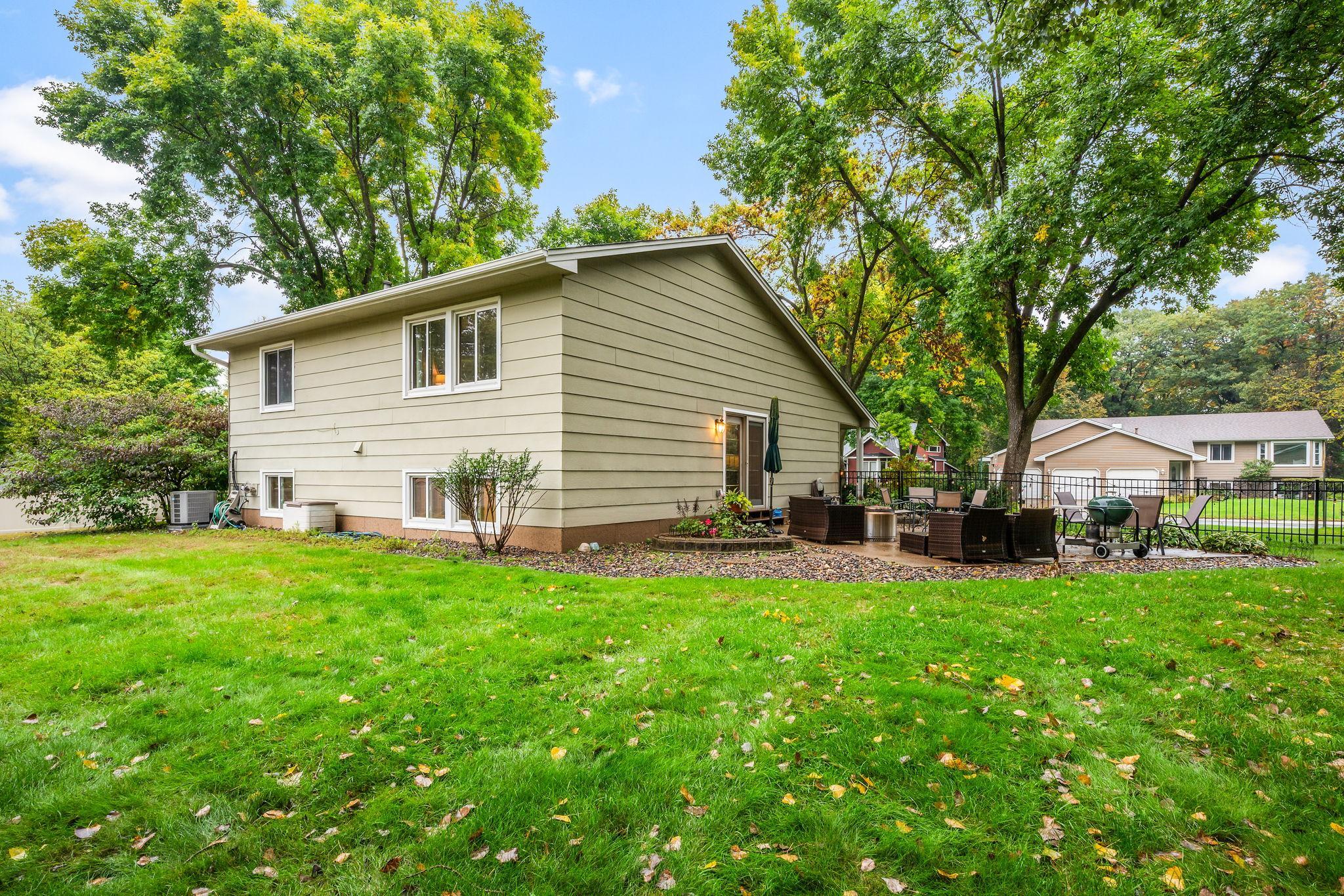 View of Residential at 631 Bighorn Drive, Chanhassen MN 55317, Chanhassen (22 of 25) - Mike Wilen | Minnesota Team Real Estate