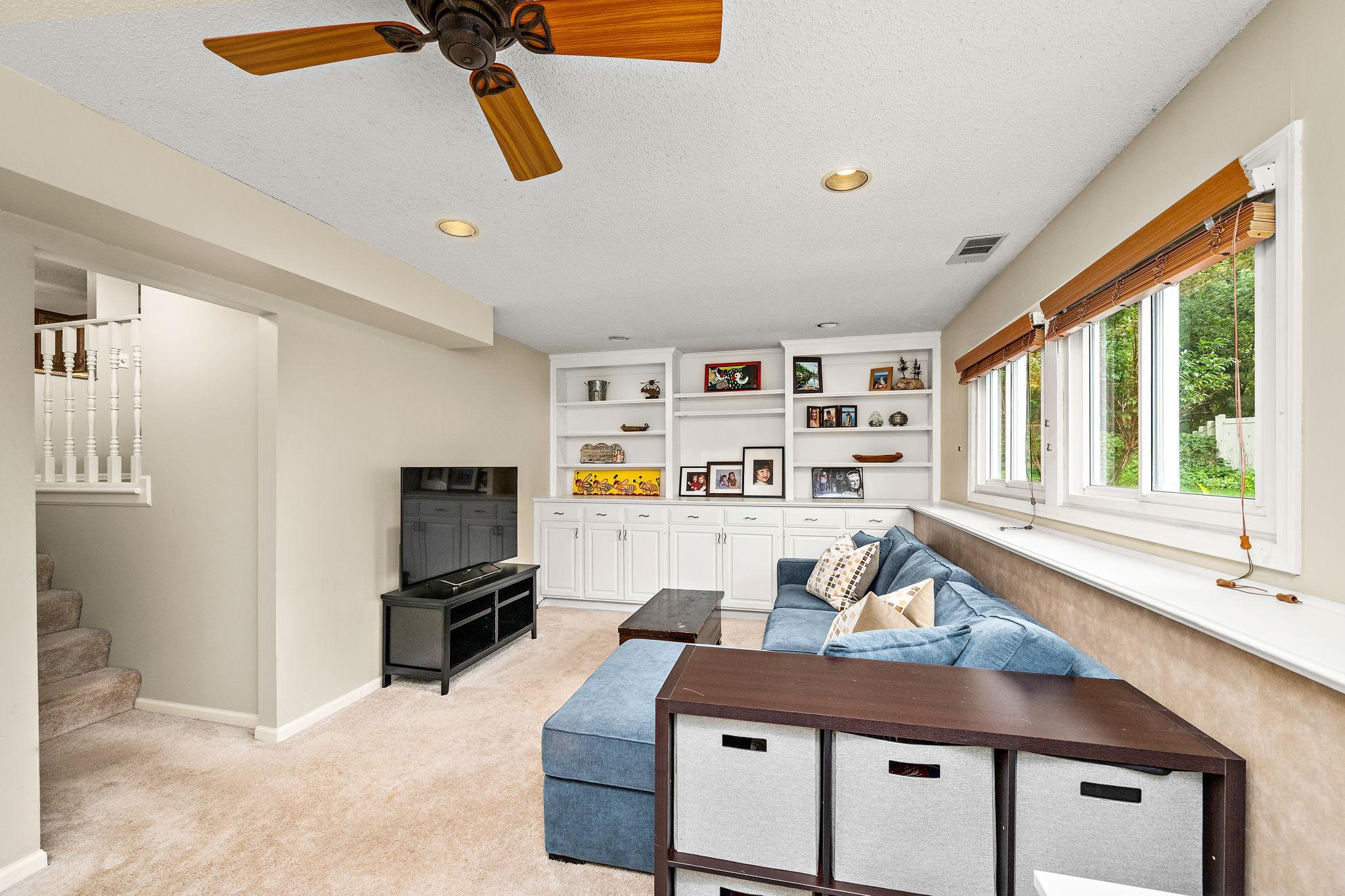 View of Residential at 631 Bighorn Drive, Chanhassen MN 55317, Chanhassen (11 of 25) - Mike Wilen | Minnesota Team Real Estate