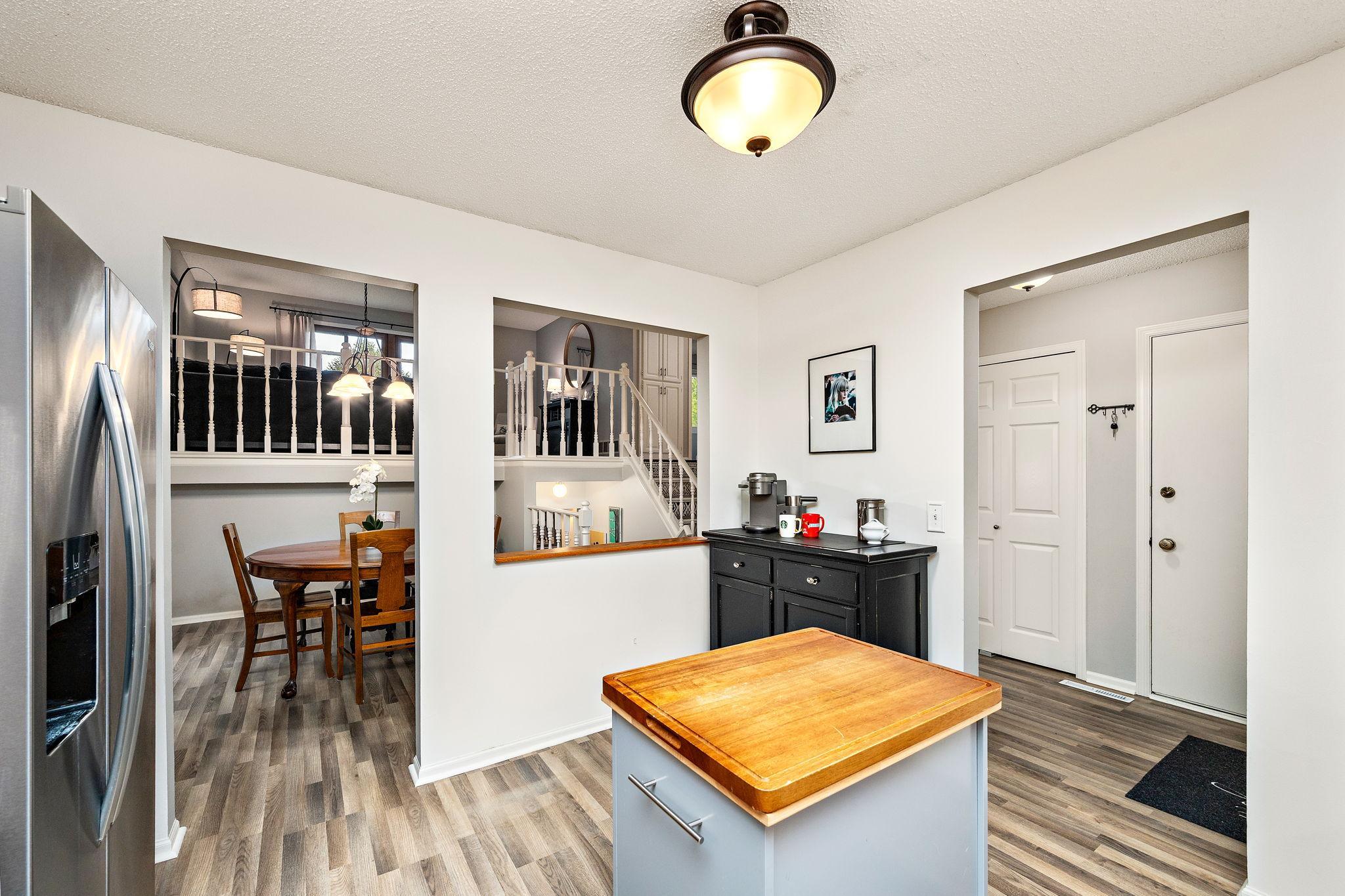 View of Residential at 631 Bighorn Drive, Chanhassen MN 55317, Chanhassen (16 of 25) - Mike Wilen | Minnesota Team Real Estate