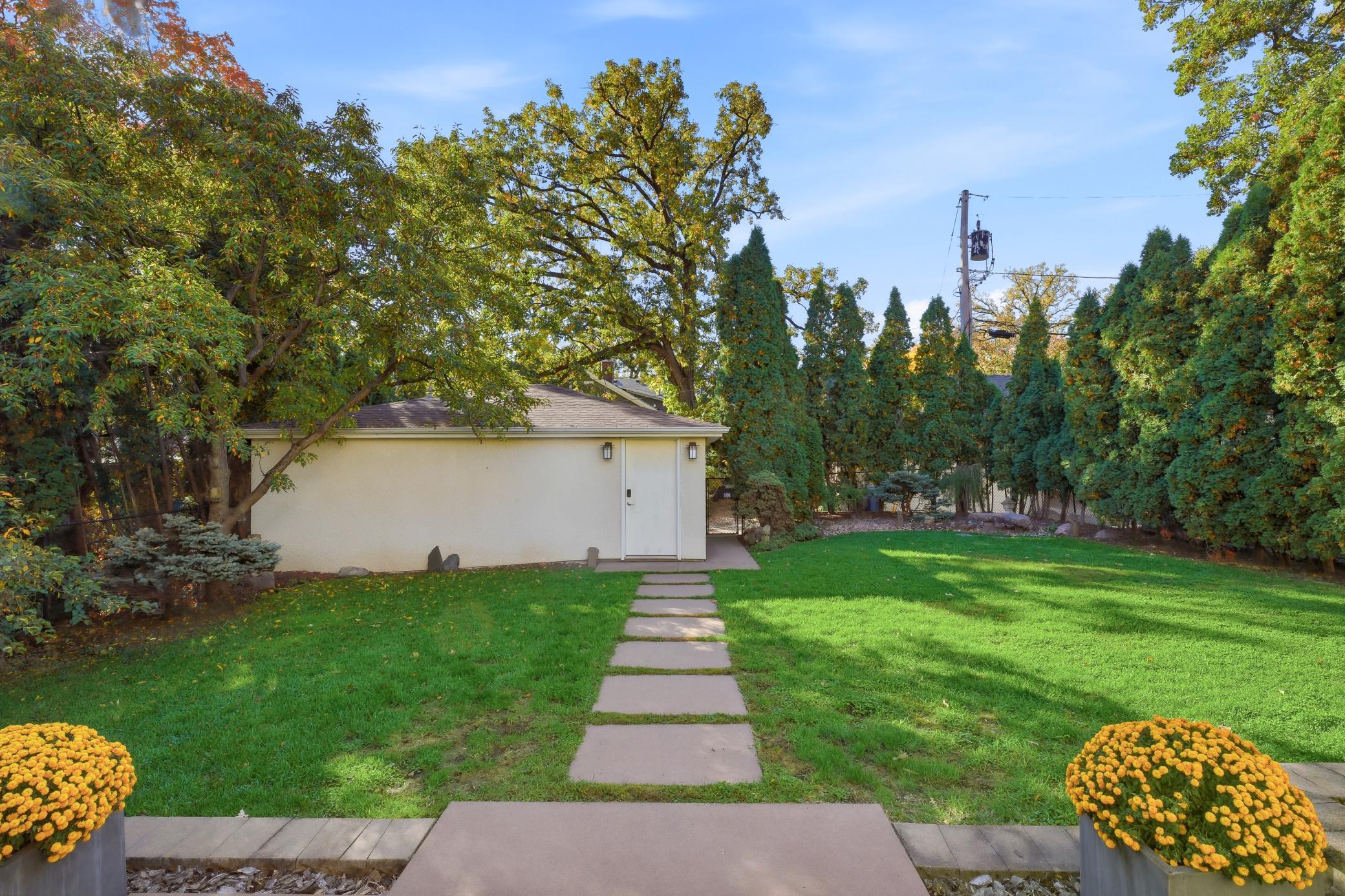 View of Residential at 2409 22nd Street, Minneapolis MN 55405, Minneapolis (8 of 49) - Mike Wilen | Minnesota Team Real Estate