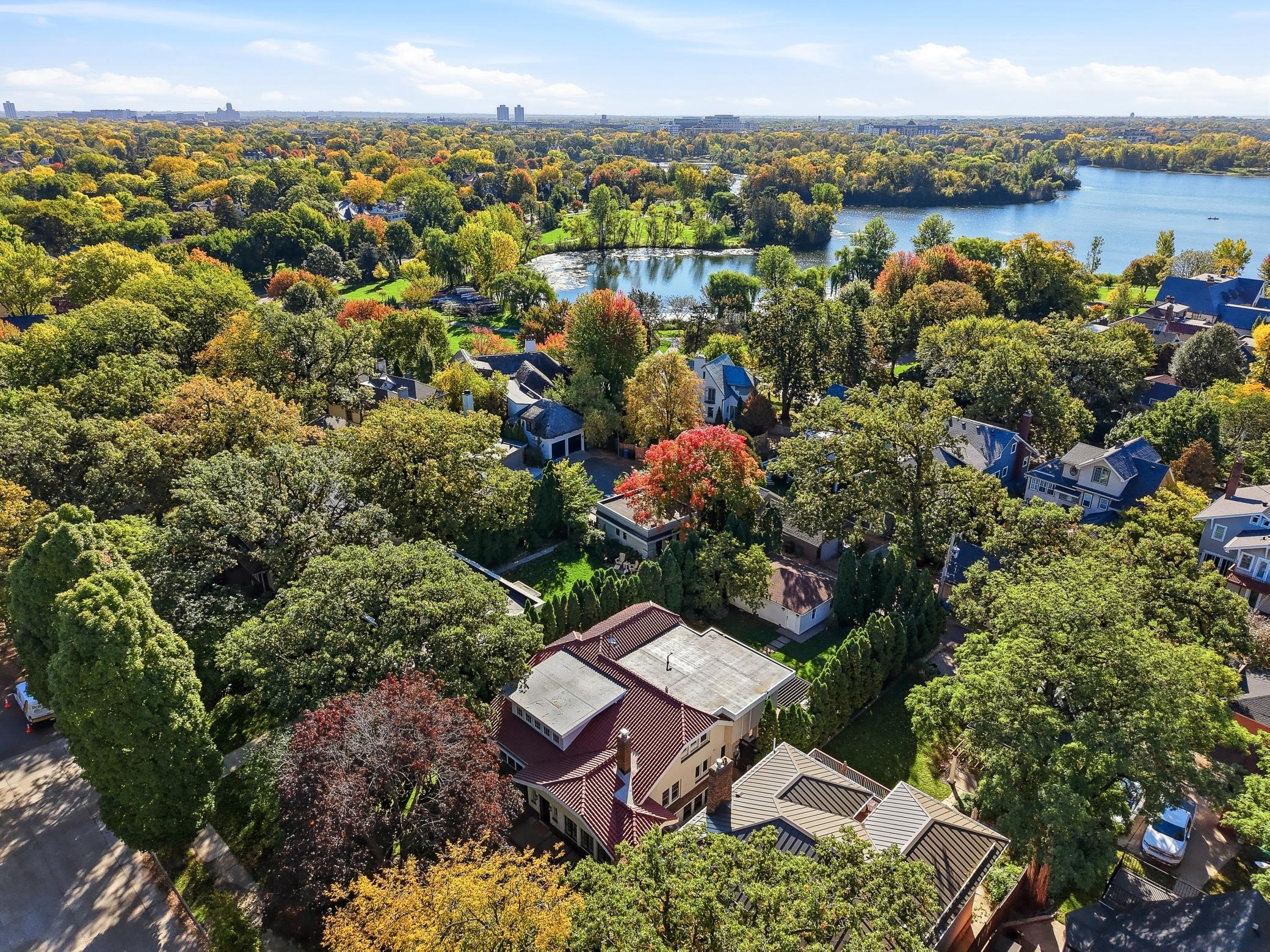 View of Residential at 2409 22nd Street, Minneapolis MN 55405, Minneapolis (11 of 49) - Mike Wilen | Minnesota Team Real Estate