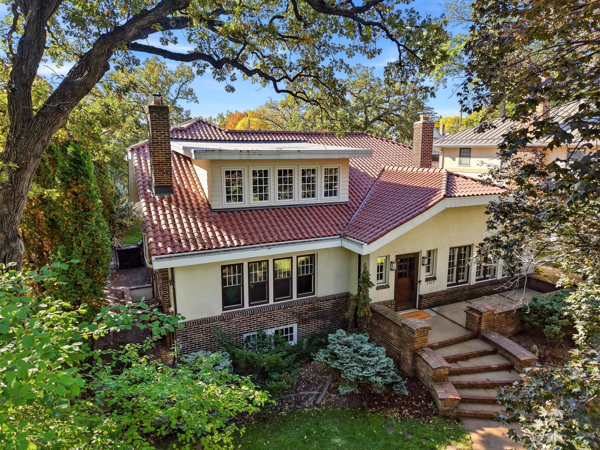 View of Residential at 2409 22nd Street, Minneapolis MN 55405, Minneapolis (10 of 49) - Mike Wilen | Minnesota Team Real Estate