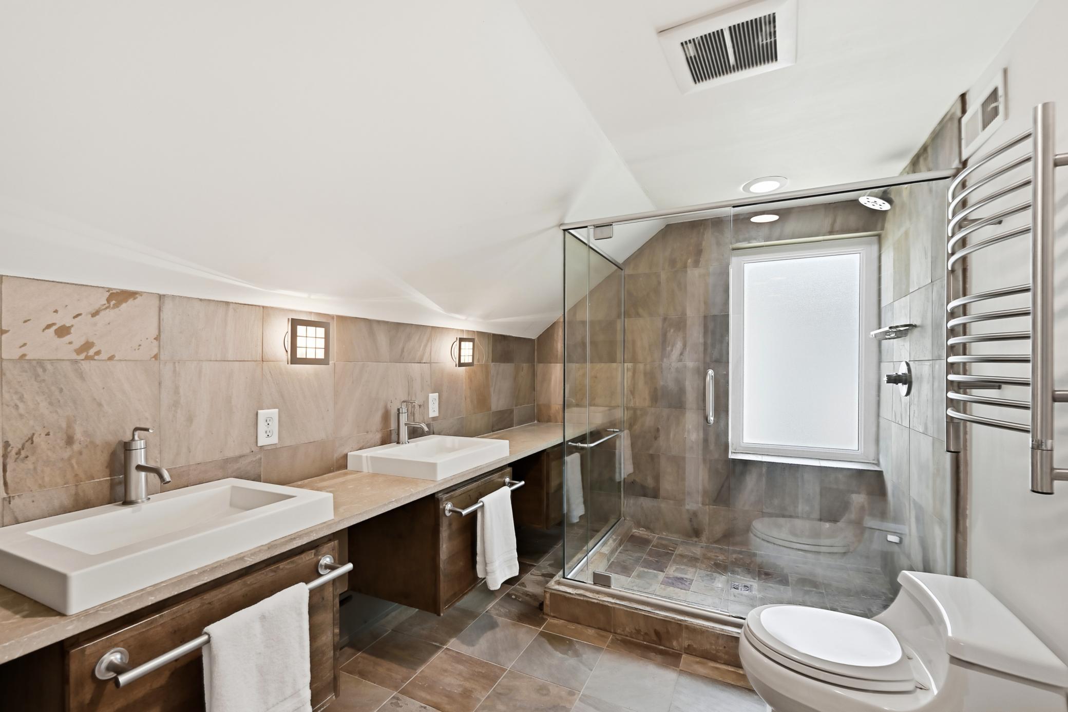 View of Residential at 2409 22nd Street, Minneapolis MN 55405, Minneapolis (35 of 49) - Mike Wilen | Minnesota Team Real Estate