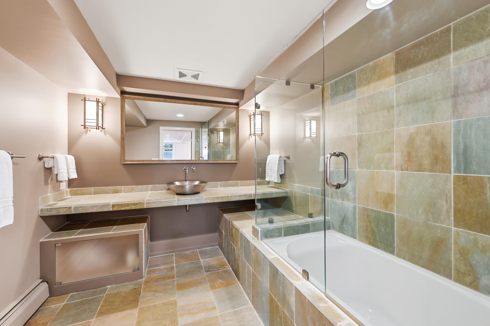 View of Residential at 2409 22nd Street, Minneapolis MN 55405, Minneapolis (46 of 49) - Mike Wilen | Minnesota Team Real Estate