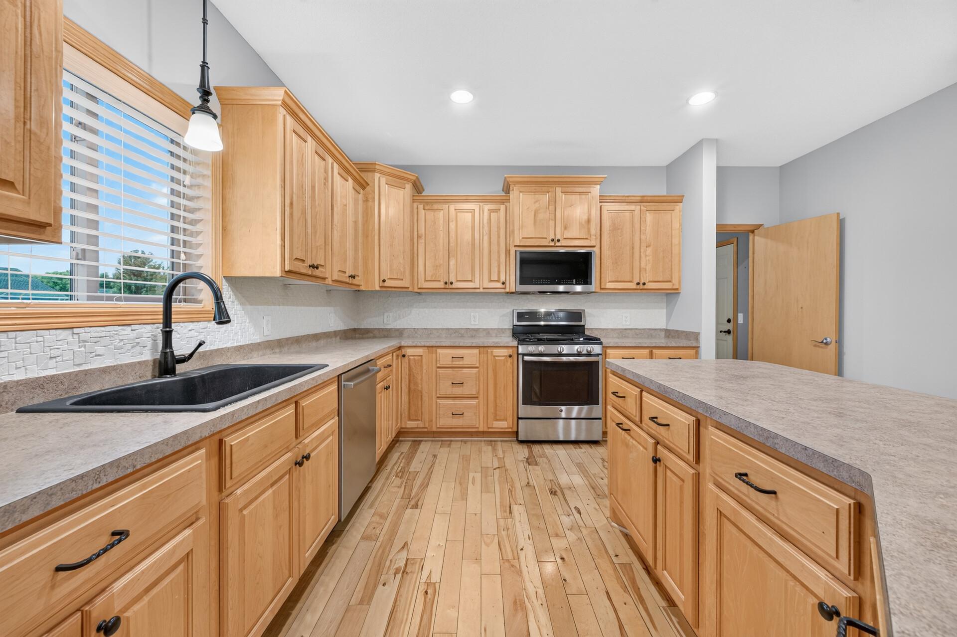View of Residential at 12789 Breckenridge Lane, Rogers MN 55374, Rogers (9 of 45) - Mike Wilen | Minnesota Team Real Estate