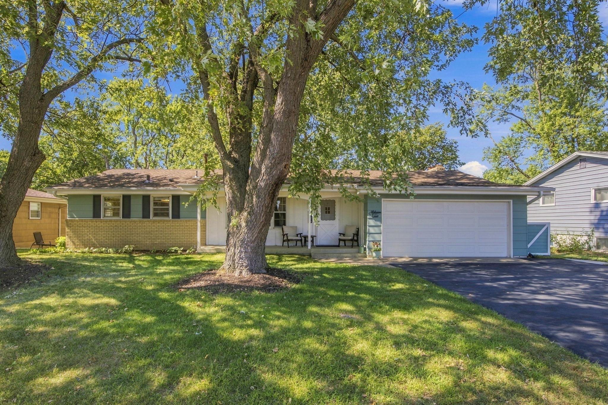 View of Single Family at 4725 Winnetka Avenue, New Hope - Mike Wilen | Minnesota Team Real Estate