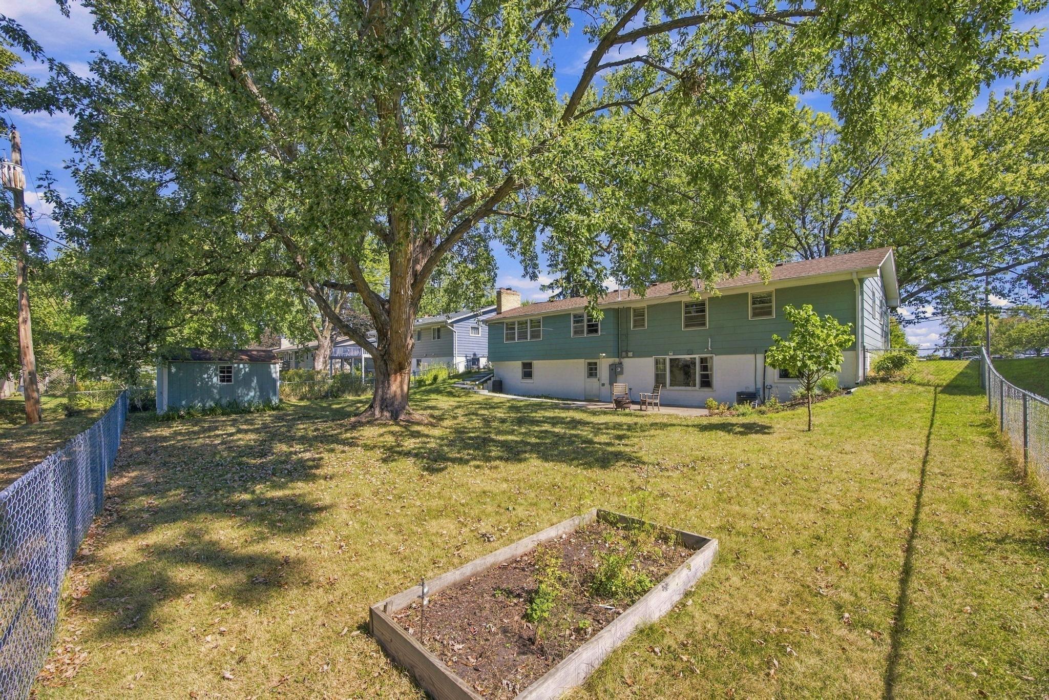 View of Residential at 4725 Winnetka Avenue, New Hope MN 55428, New Hope (28 of 30) - Mike Wilen | Minnesota Team Real Estate