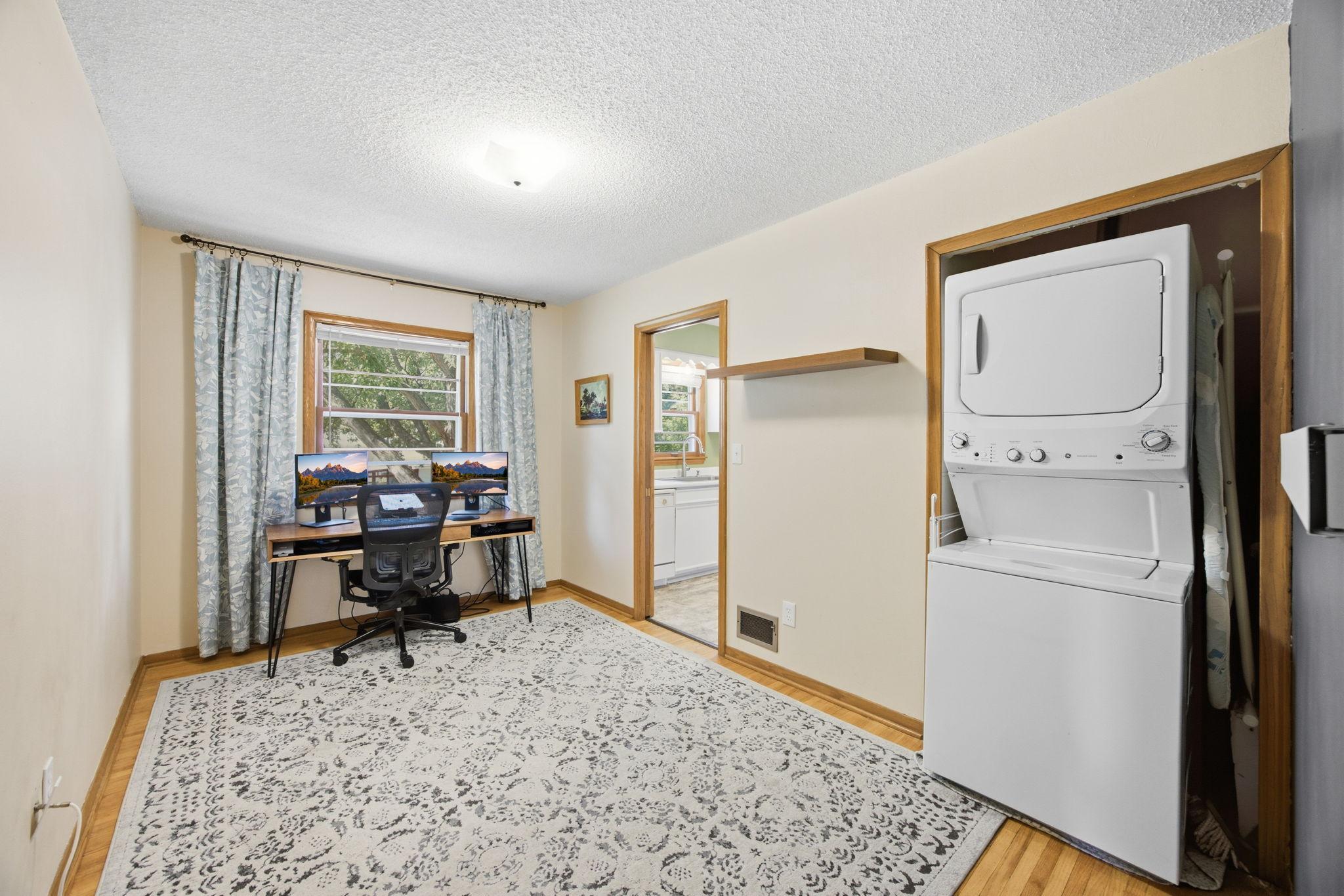 View of Residential at 4725 Winnetka Avenue, New Hope MN 55428, New Hope (11 of 30) - Mike Wilen | Minnesota Team Real Estate