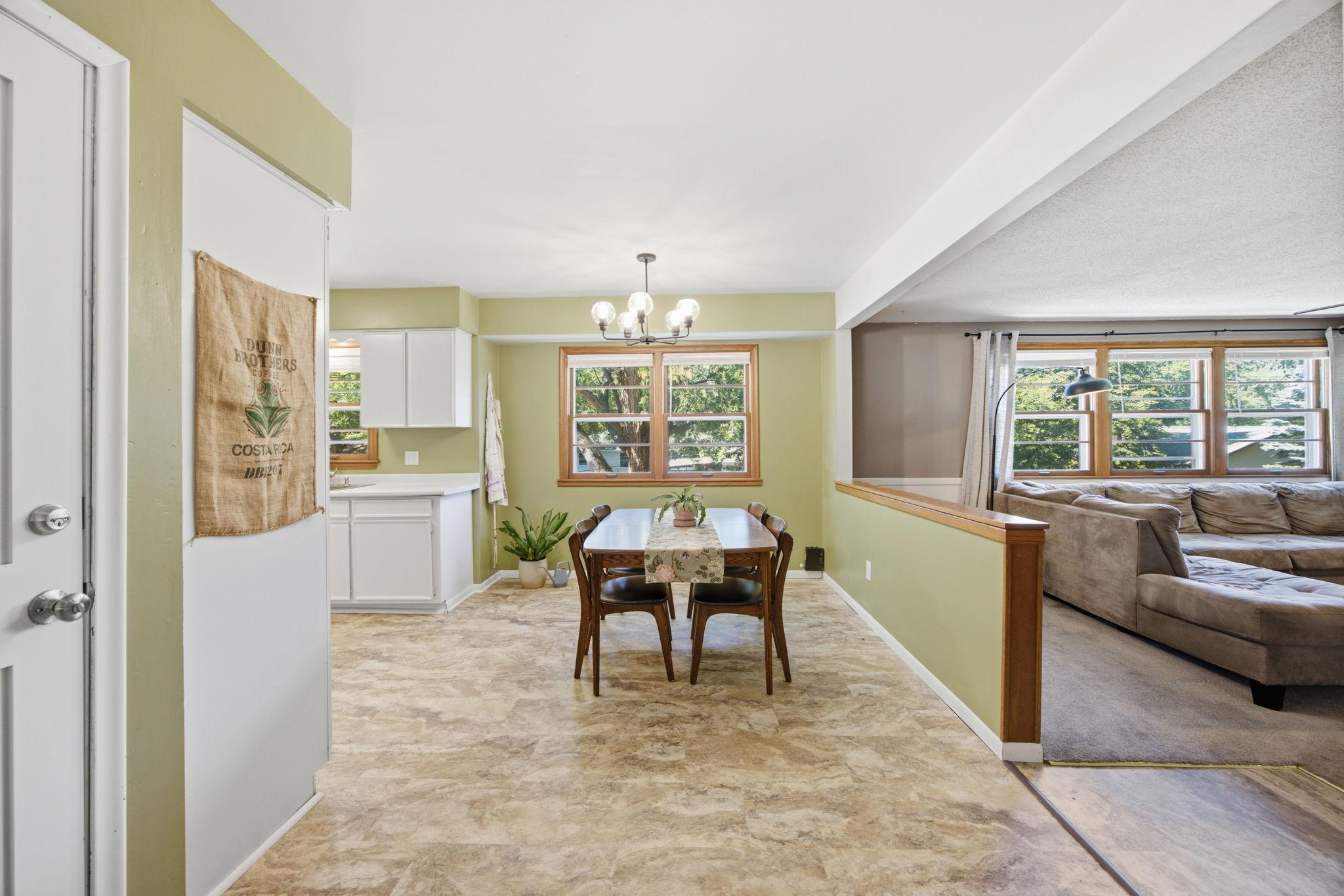 View of Residential at 4725 Winnetka Avenue, New Hope MN 55428, New Hope (10 of 30) - Mike Wilen | Minnesota Team Real Estate