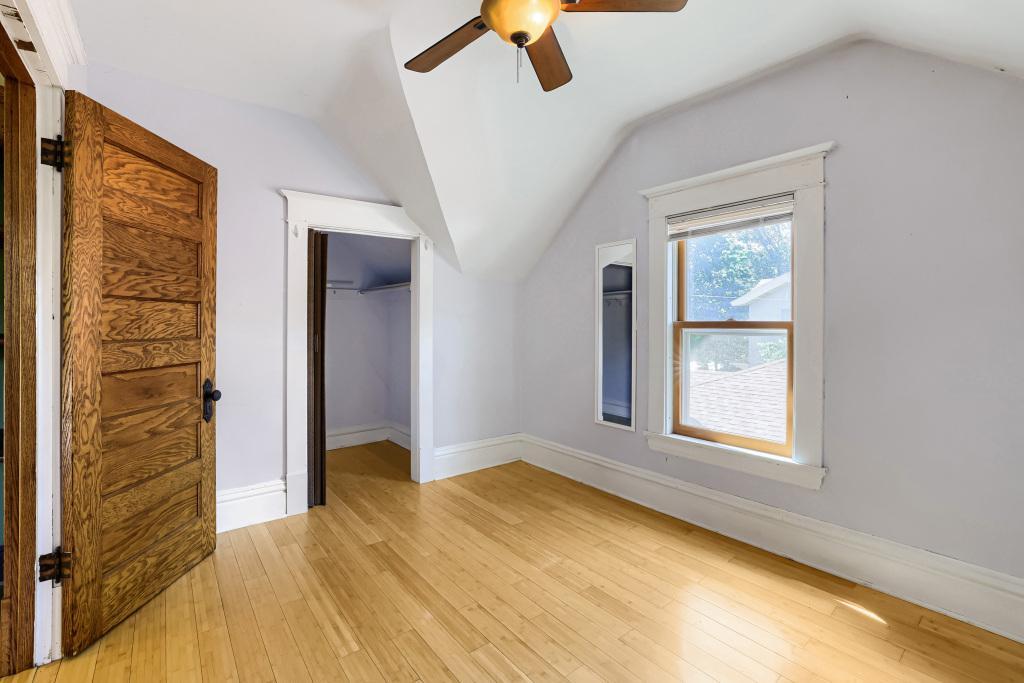 View of Residential at 1101 23rd Avenue, Minneapolis MN 55414, Minneapolis (20 of 34) - Mike Wilen | Minnesota Team Real Estate