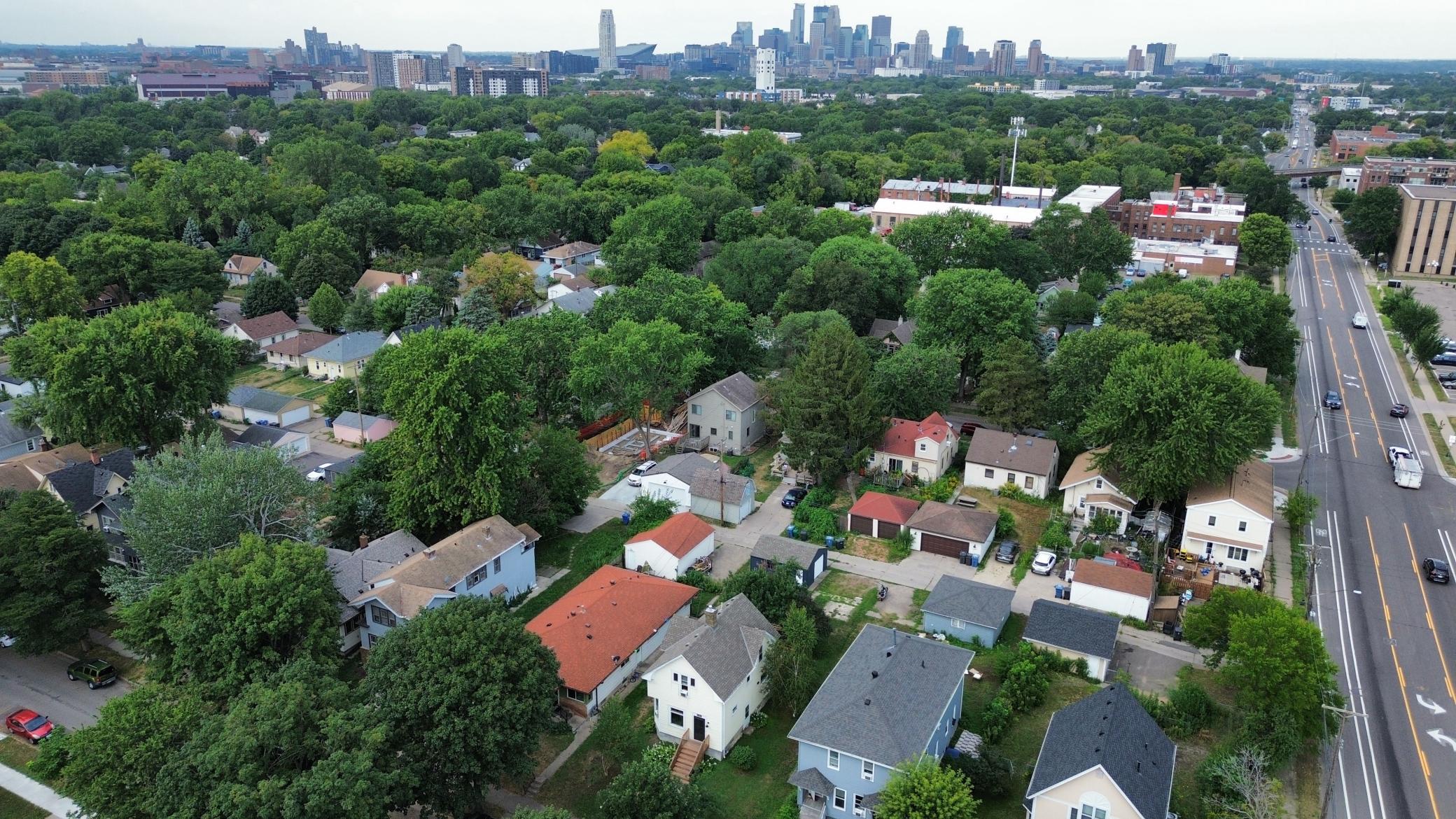 View of Residential at 1101 23rd Avenue, Minneapolis MN 55414, Minneapolis (33 of 34) - Mike Wilen | Minnesota Team Real Estate