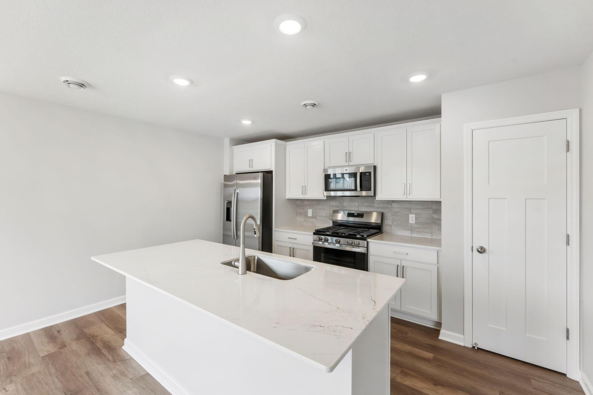 View of Residential at 1055 Adamstown Drive, Rosemount MN 55068, Rosemount (2 of 31) - Mike Wilen | Minnesota Team Real Estate