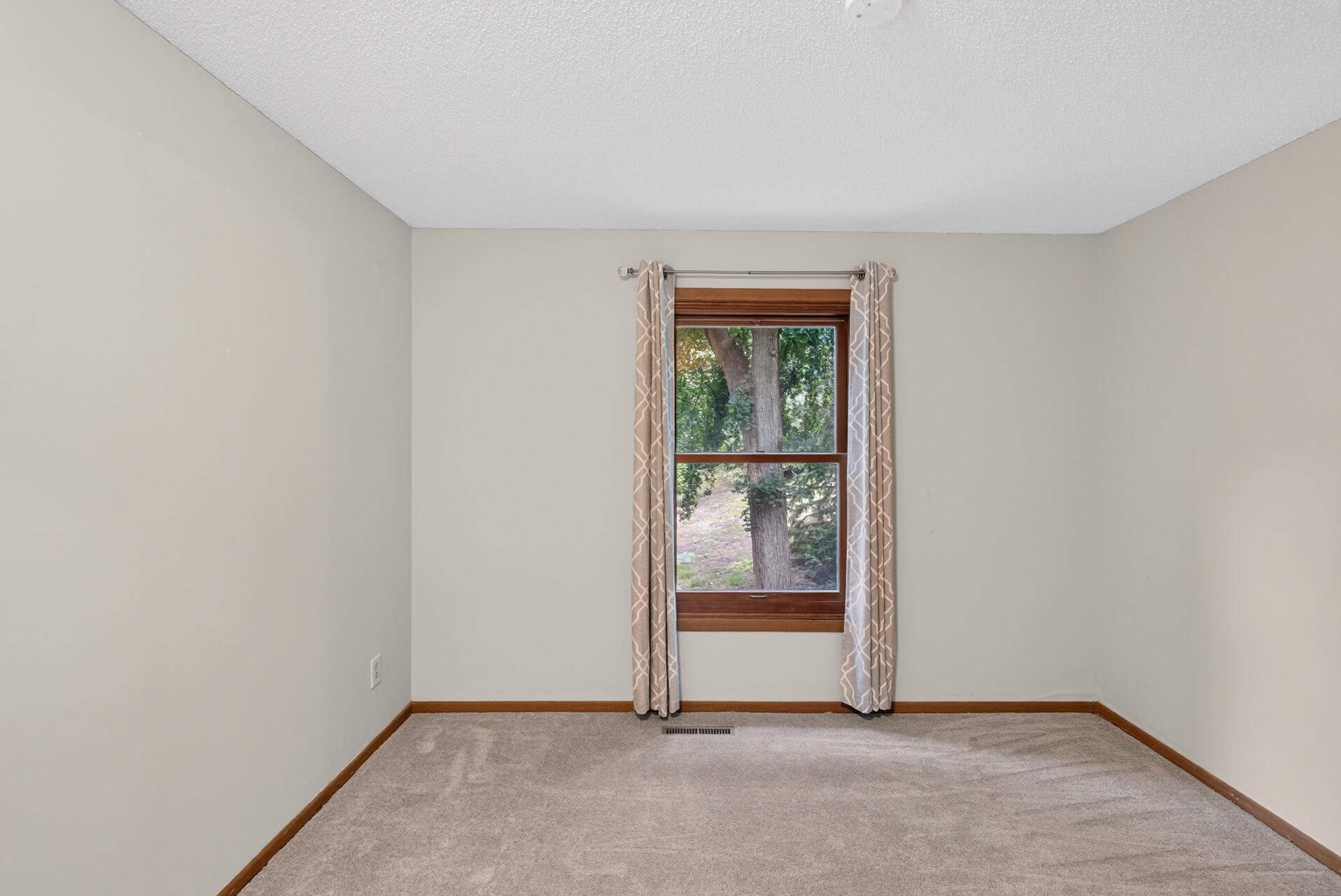 View of Residential at 15710 26th Avenue #D, Plymouth MN 55447, Plymouth (18 of 33) - Mike Wilen | Minnesota Team Real Estate