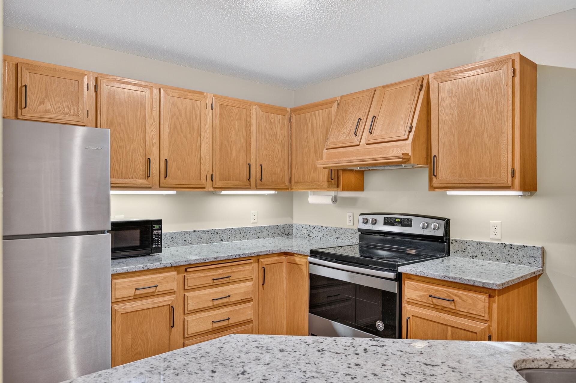 View of Residential at 15710 26th Avenue #D, Plymouth MN 55447, Plymouth (11 of 33) - Mike Wilen | Minnesota Team Real Estate