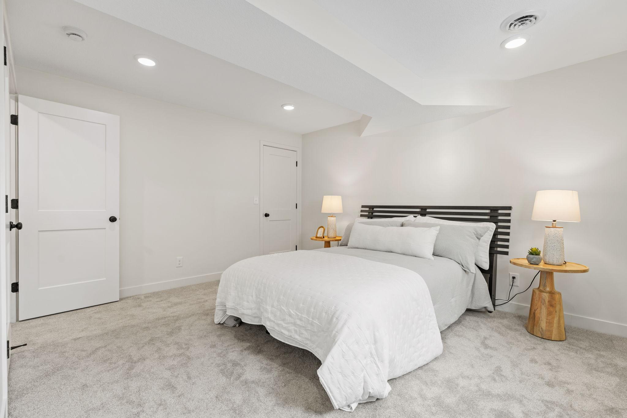 View of Residential at 2602 Oakland Avenue, Minneapolis MN 55407, Minneapolis (34 of 40) - Mike Wilen | Minnesota Team Real Estate
