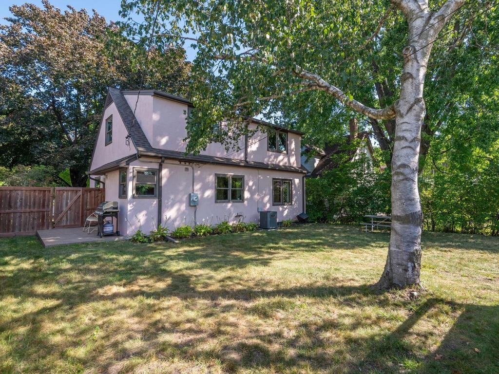 View of Residential at 1750 Field Avenue, Saint Paul MN 55116, Saint Paul (31 of 39) - Mike Wilen | Minnesota Team Real Estate