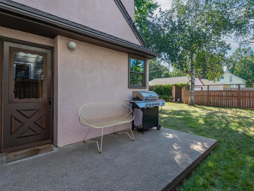 View of Residential at 1750 Field Avenue, Saint Paul MN 55116, Saint Paul (32 of 39) - Mike Wilen | Minnesota Team Real Estate