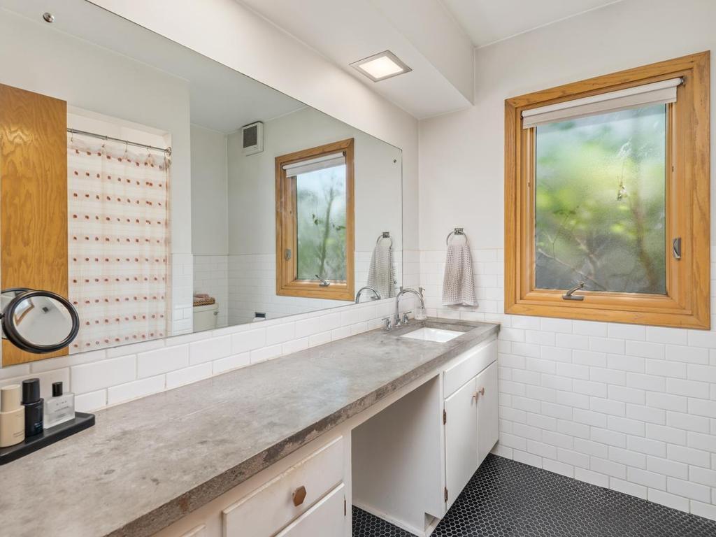 View of Residential at 1750 Field Avenue, Saint Paul MN 55116, Saint Paul (14 of 39) - Mike Wilen | Minnesota Team Real Estate
