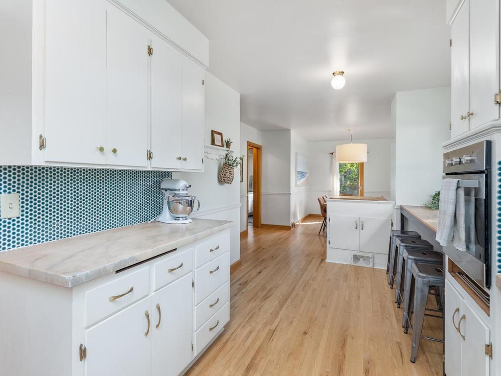 View of Residential at 1750 Field Avenue, Saint Paul MN 55116, Saint Paul (9 of 39) - Mike Wilen | Minnesota Team Real Estate