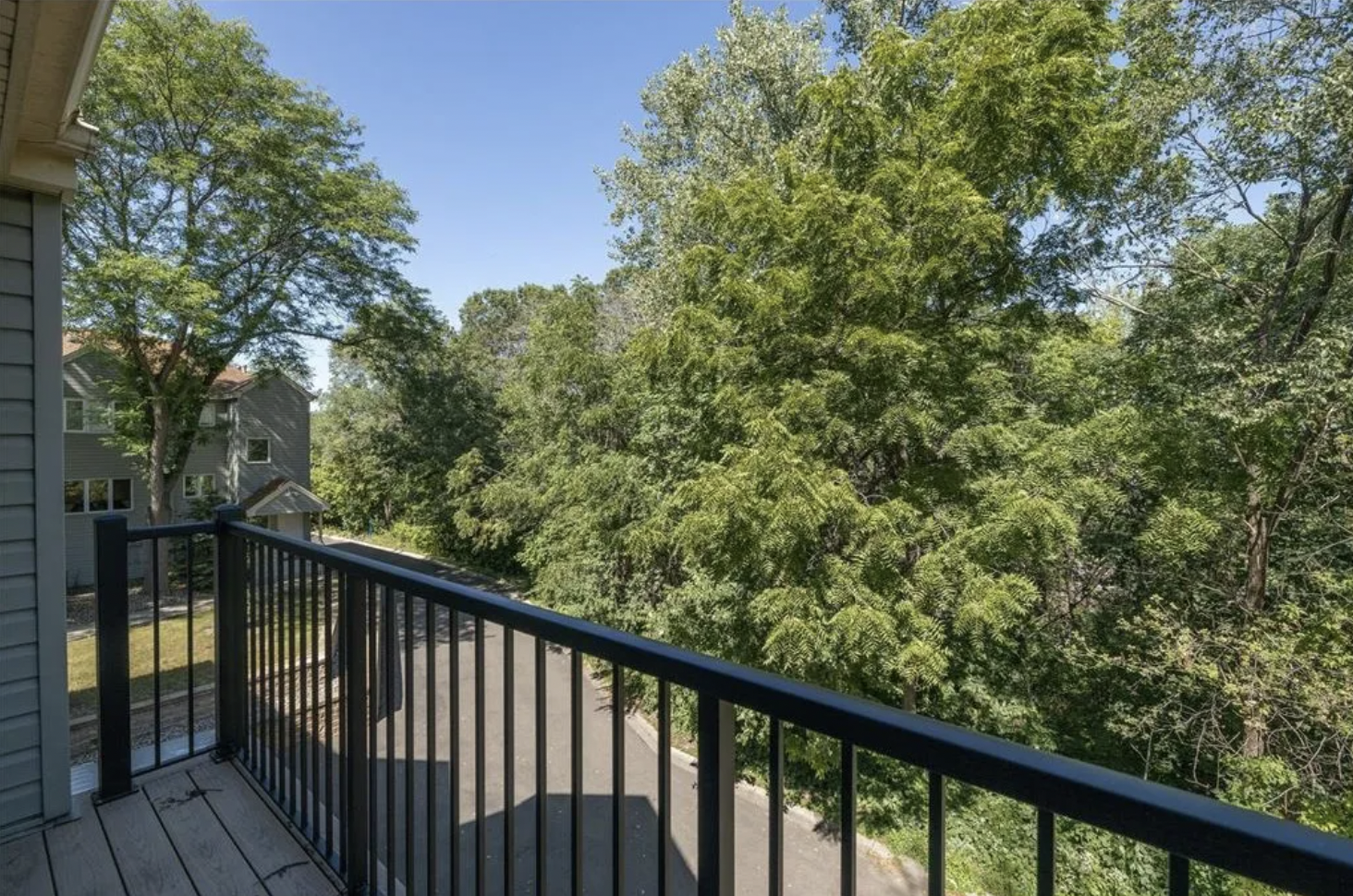 View of Residential at 353 Belvidere Street #353B, Saint Paul MN 55107, Saint Paul (8 of 9) - Mike Wilen | Minnesota Team Real Estate