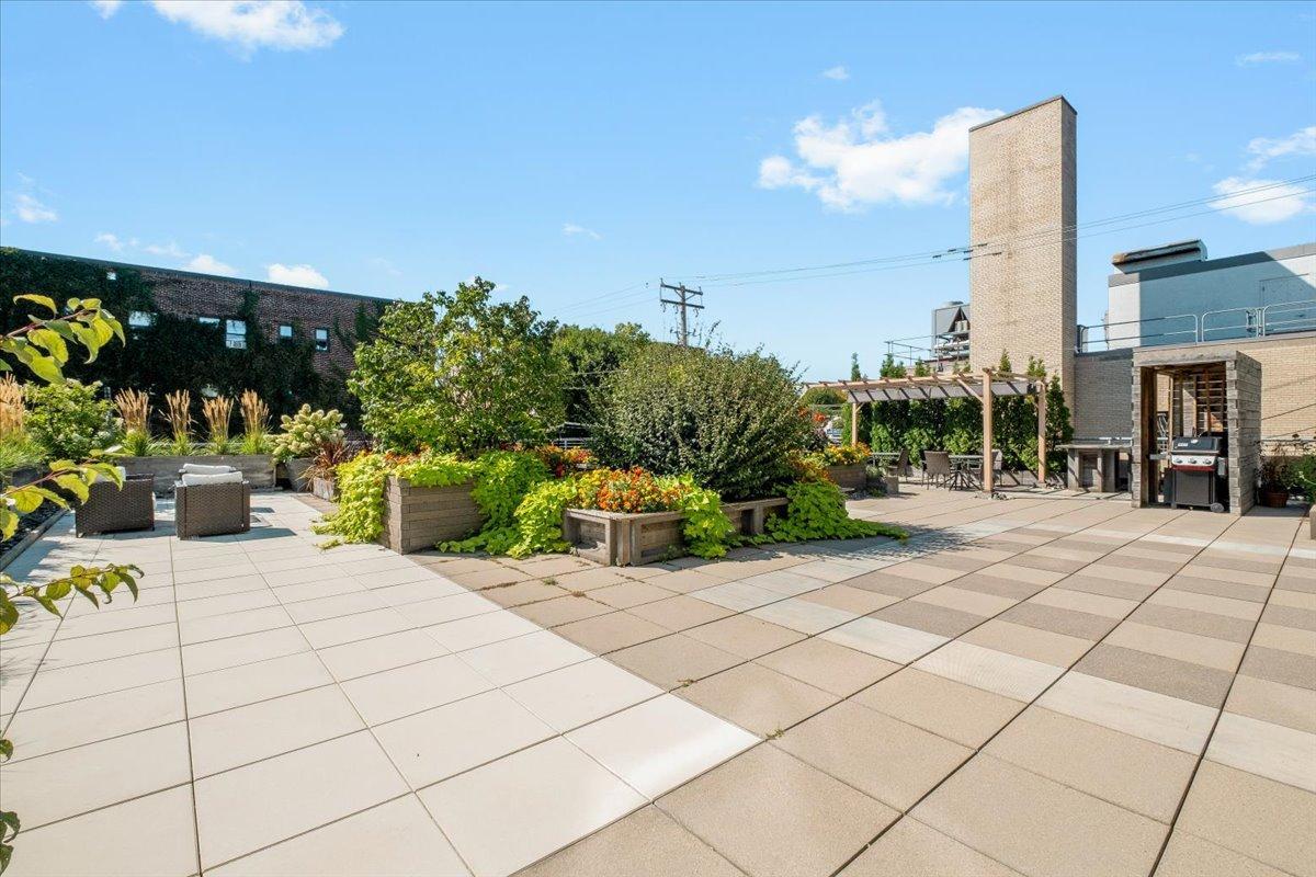View of Residential at 9 Franklin Avenue #314, Minneapolis MN 55404, Minneapolis (33 of 36) - Mike Wilen | Minnesota Team Real Estate